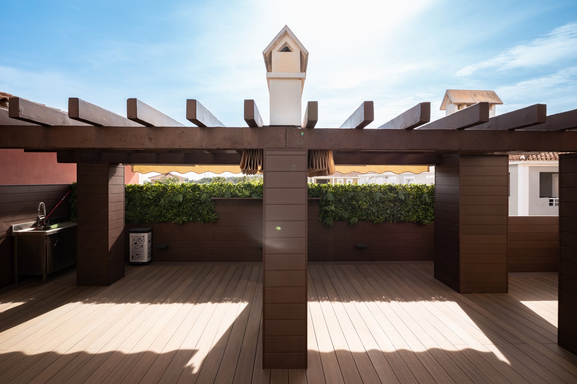 Stunning south facing duplex penthouse in sought after urbanisation in Estepona