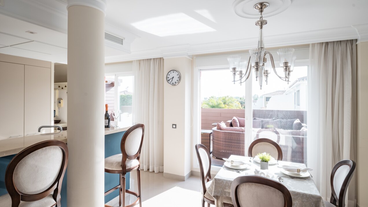 Stunning south facing duplex penthouse in sought after urbanisation in Estepona