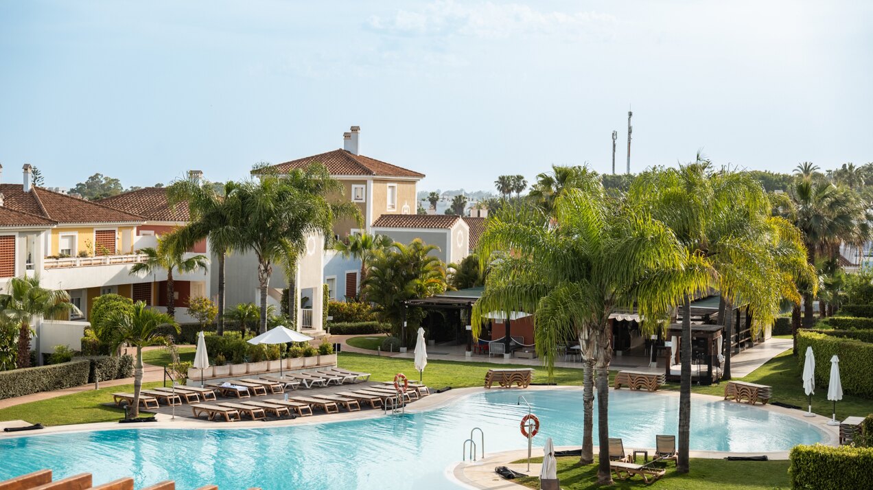 Stunning south facing duplex penthouse in sought after urbanisation in Estepona