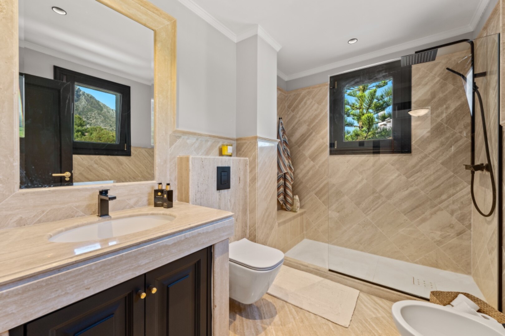 Incredible 4 bedroom duplex penthouse within prestigious gated community offers stunning views