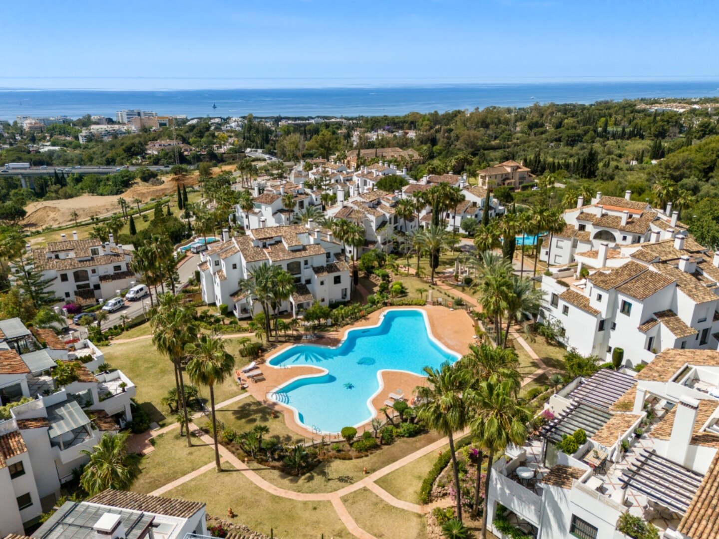 Incredible 4 bedroom duplex penthouse within prestigious gated community offers stunning views