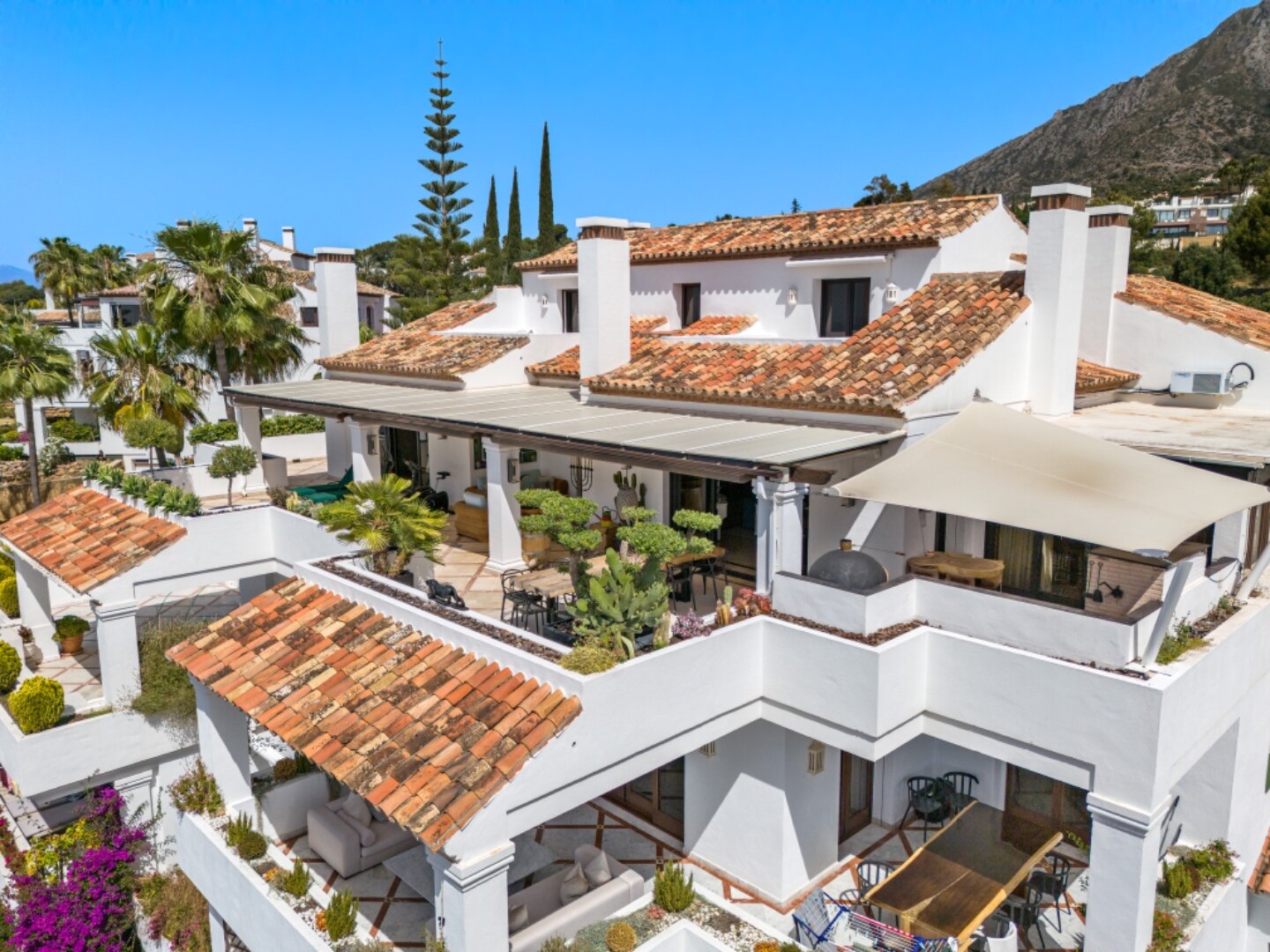 Incredible 4 bedroom duplex penthouse within prestigious gated community offers stunning views