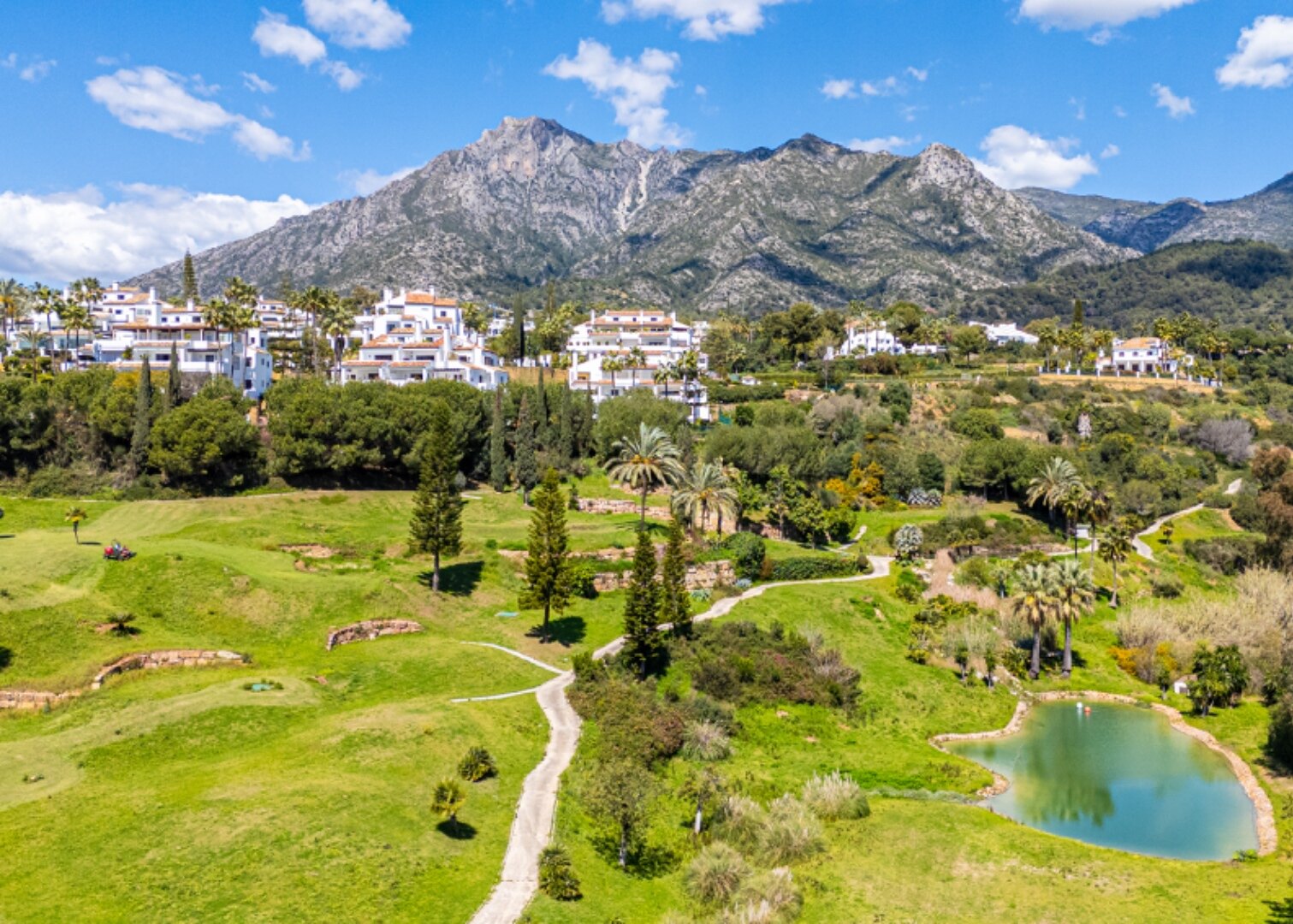 Incredible 4 bedroom duplex penthouse within prestigious gated community offers stunning views