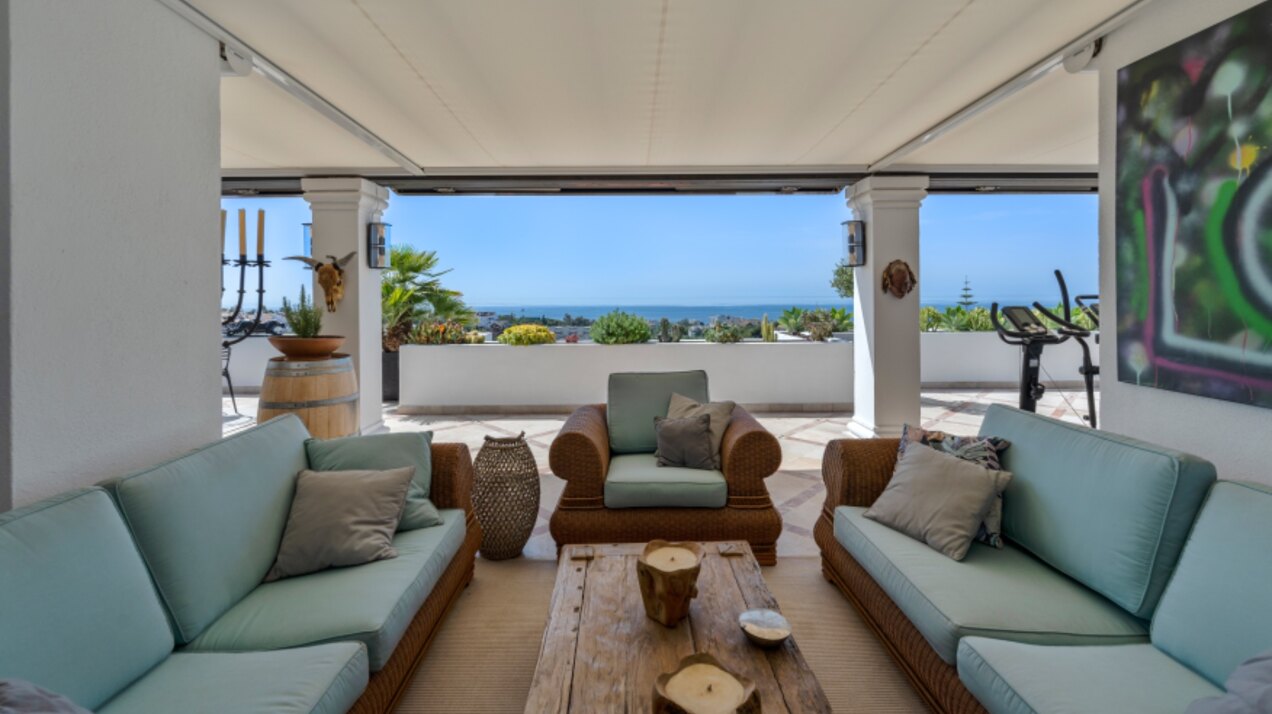Incredible 4 bedroom duplex penthouse within prestigious gated community offers stunning views