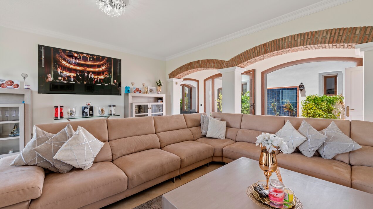 Renovated classic style villa with breathtaking panoramic sea views from both levels.