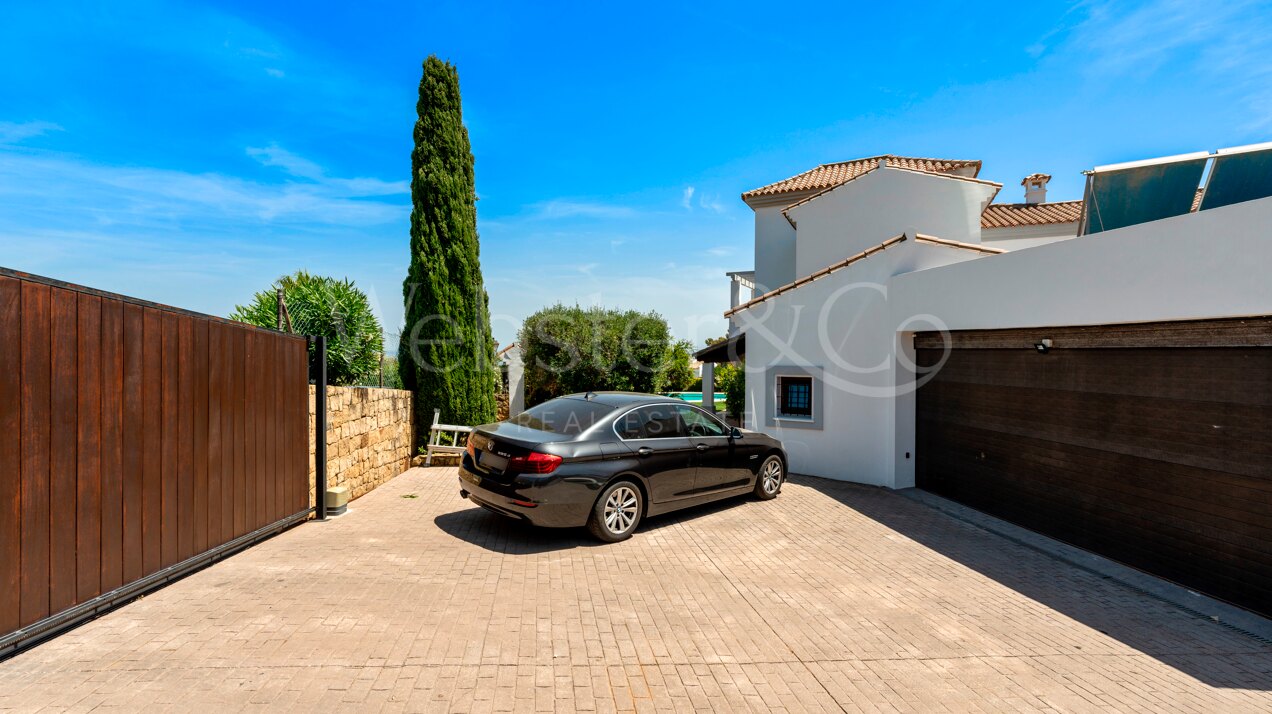 Villa Olivo - Luxurious Home in Sotogrande