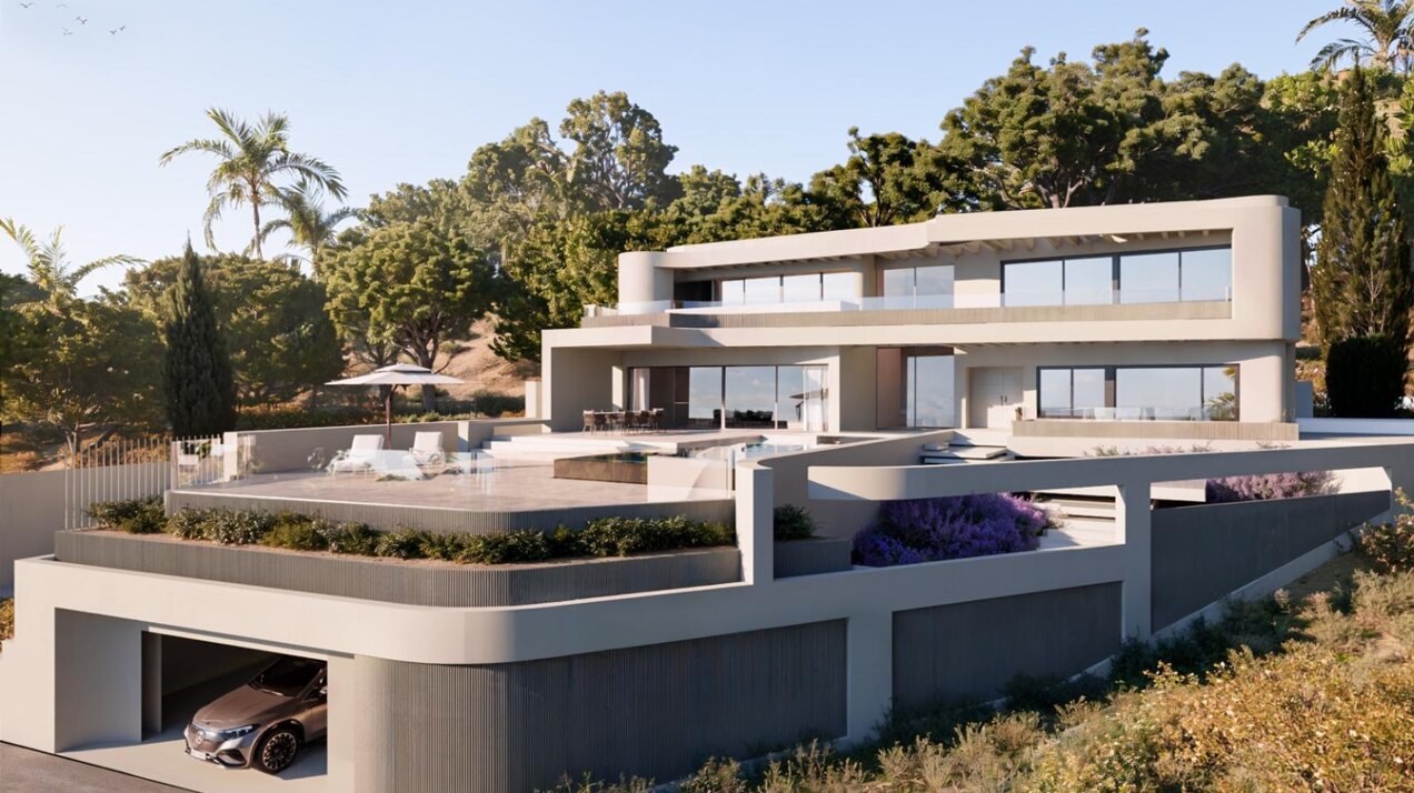 Exceptional opportunity to acquire a fully licensed, construction-ready plot in Mijas!