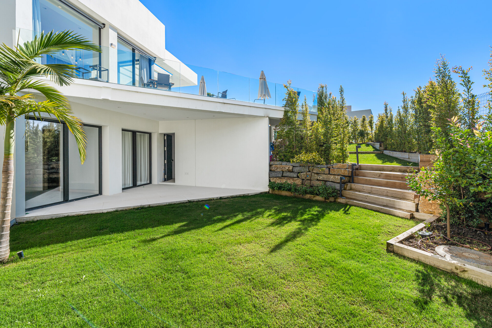 Elegant, chic and impressive - this 4 bedroom villa within a gated community embodies modernity