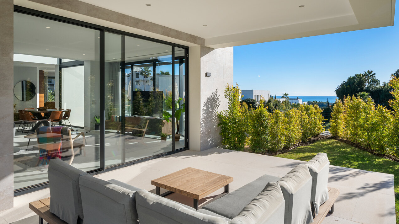 Elegant, chic and impressive - this 4 bedroom villa within a gated community embodies modernity