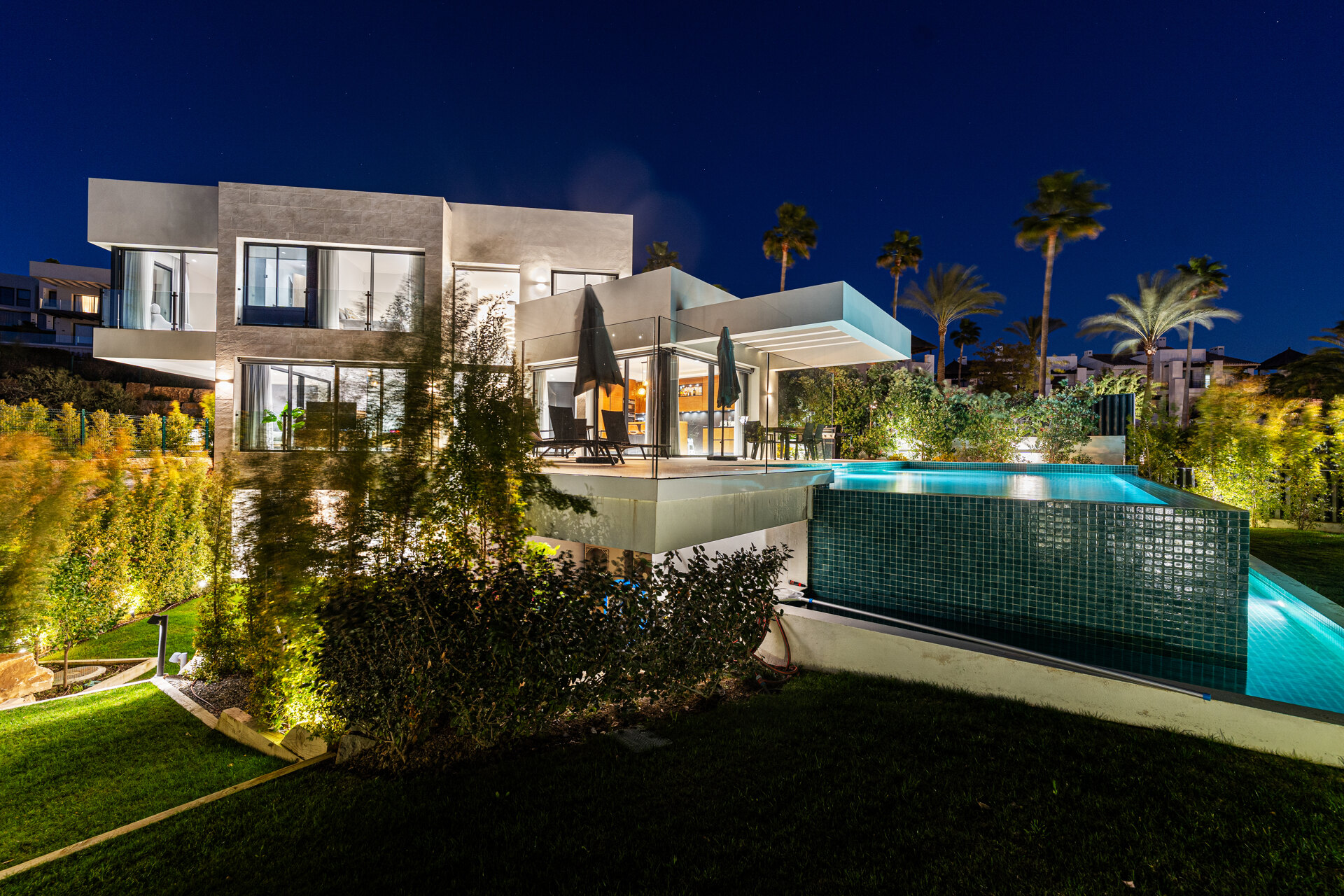 Elegant, chic and impressive - this 4 bedroom villa within a gated community embodies modernity