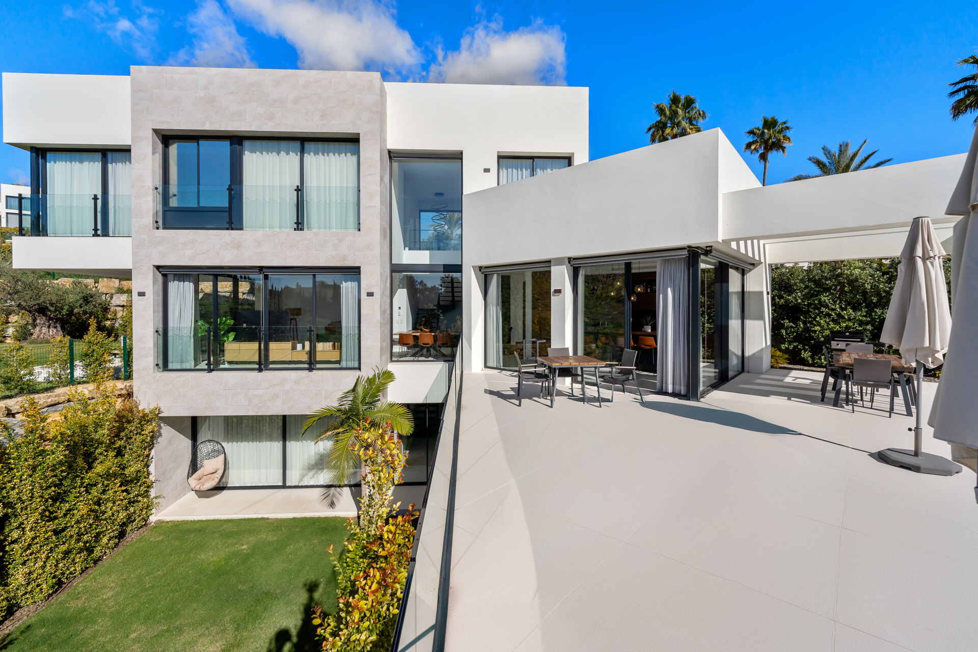 Elegant, chic and impressive - this 4 bedroom villa within a gated community embodies modernity