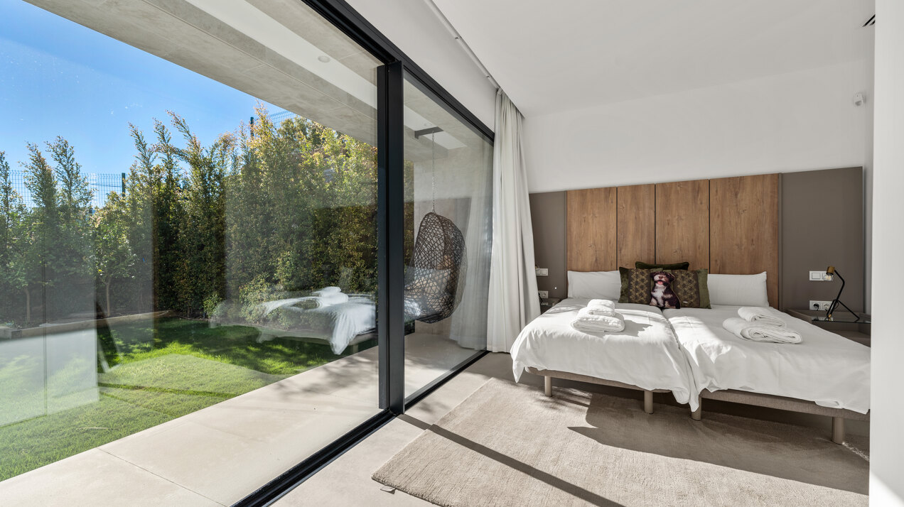 Elegant, chic and impressive - this 4 bedroom villa within a gated community embodies modernity