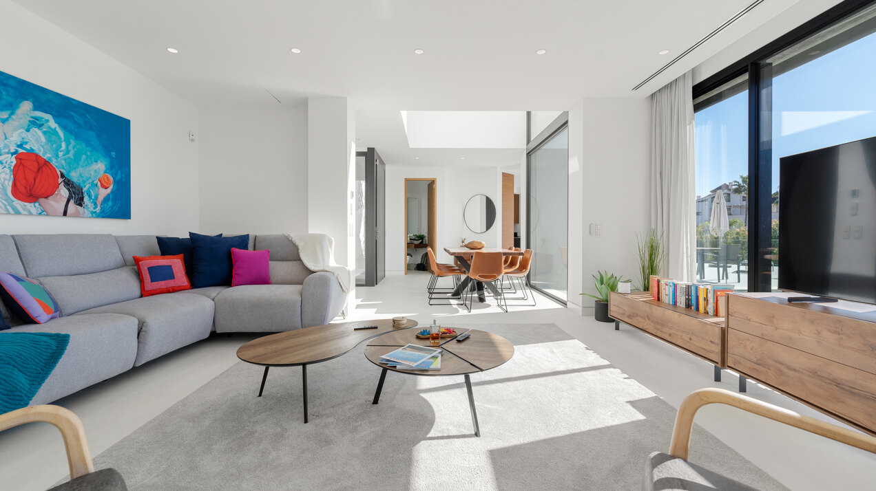 Elegant, chic and impressive - this 4 bedroom villa within a gated community embodies modernity