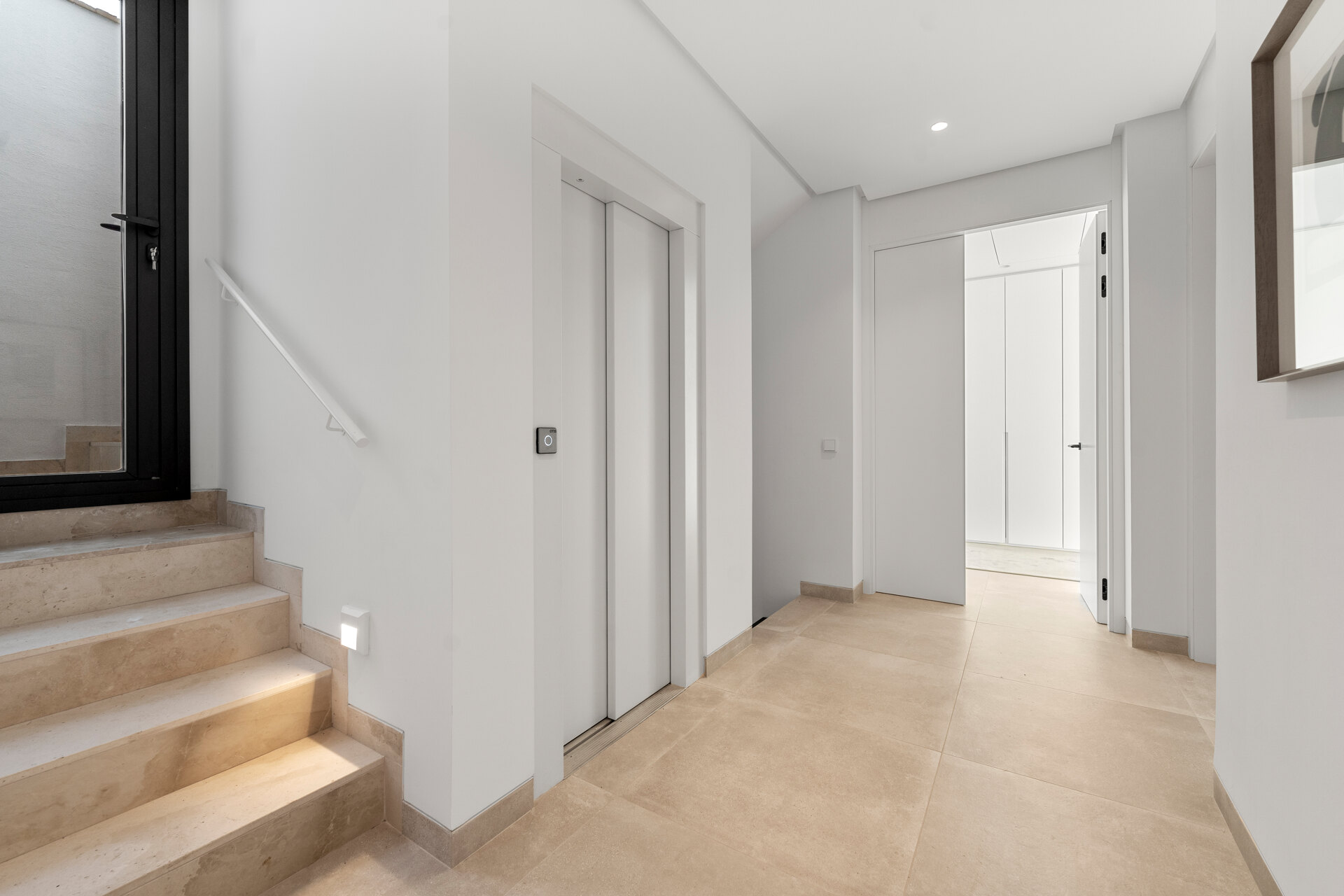 Understated elegant 4 bed villa nestled in luxury community on Marbellas Golden Mile