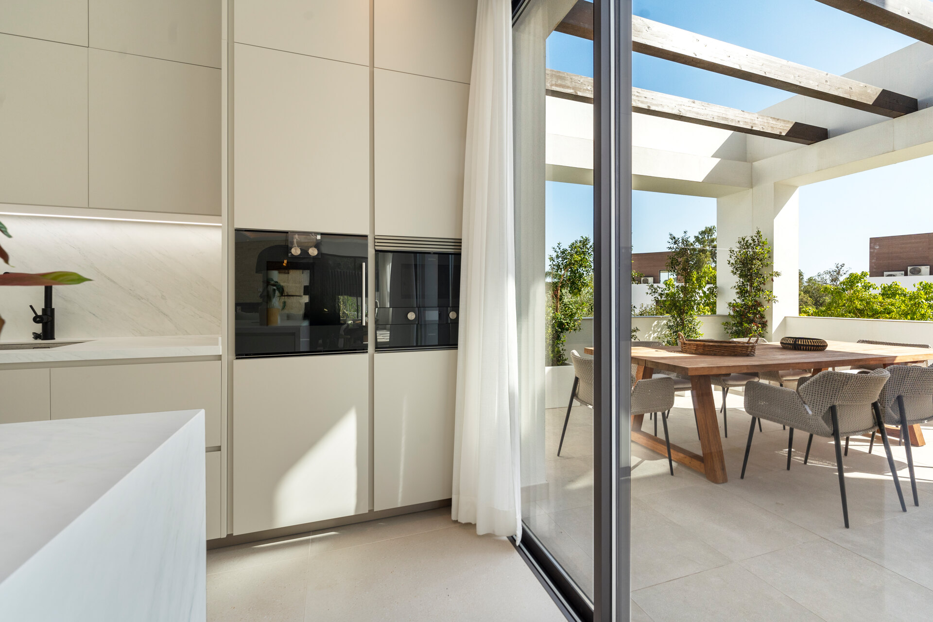 Understated elegant 4 bed villa nestled in luxury community on Marbellas Golden Mile