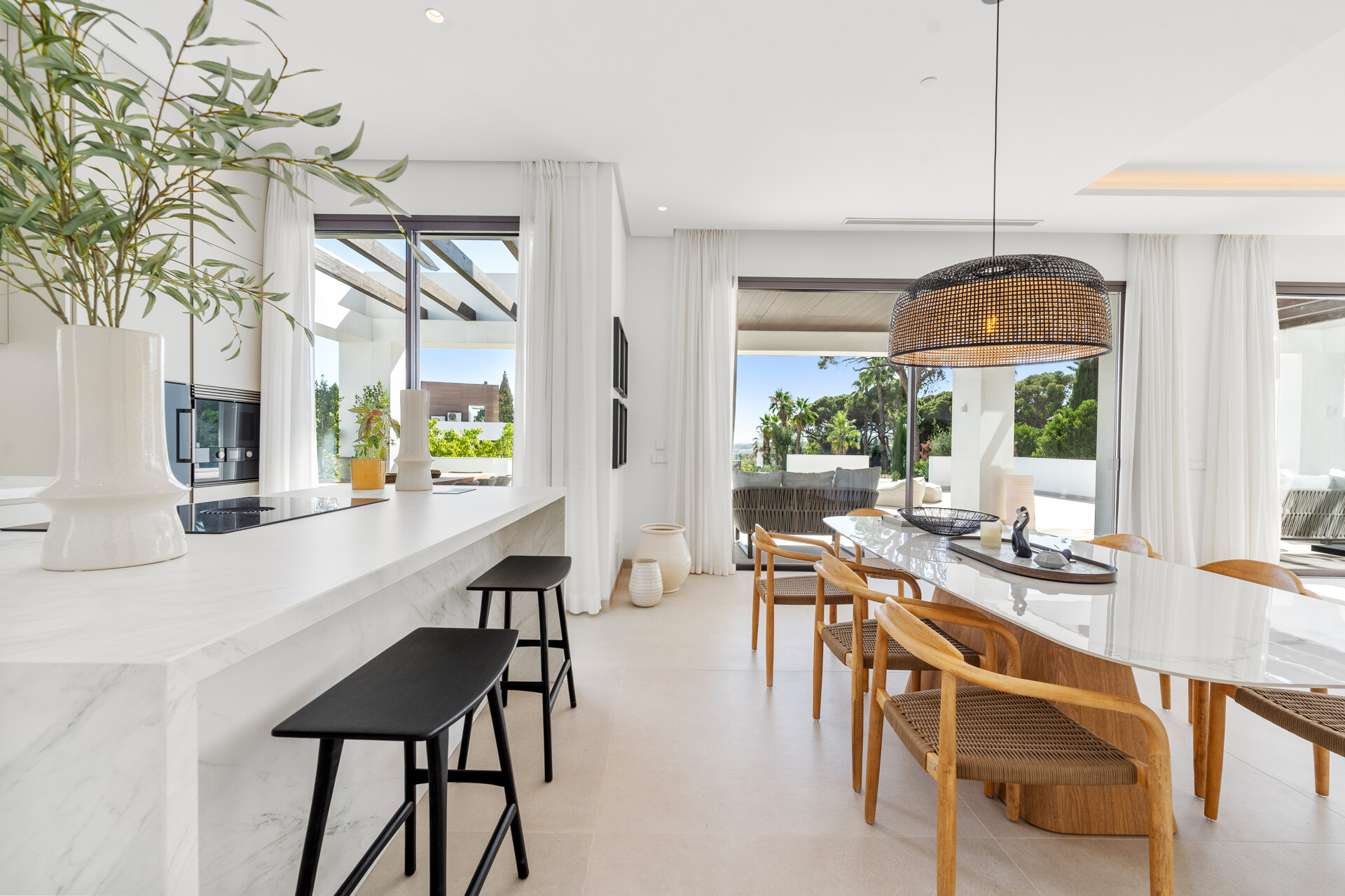 Understated elegant 4 bed villa nestled in luxury community on Marbellas Golden Mile
