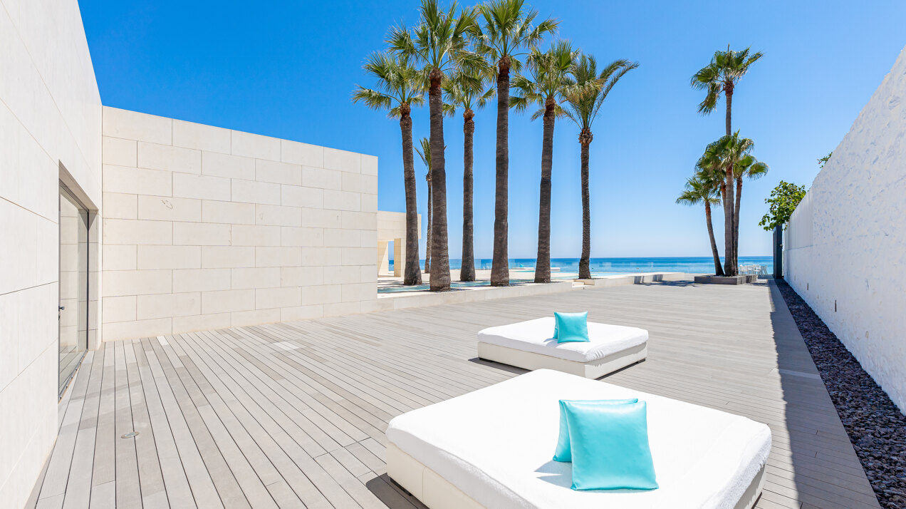 Stunning Front Line Beach Villa in Mijas Costa