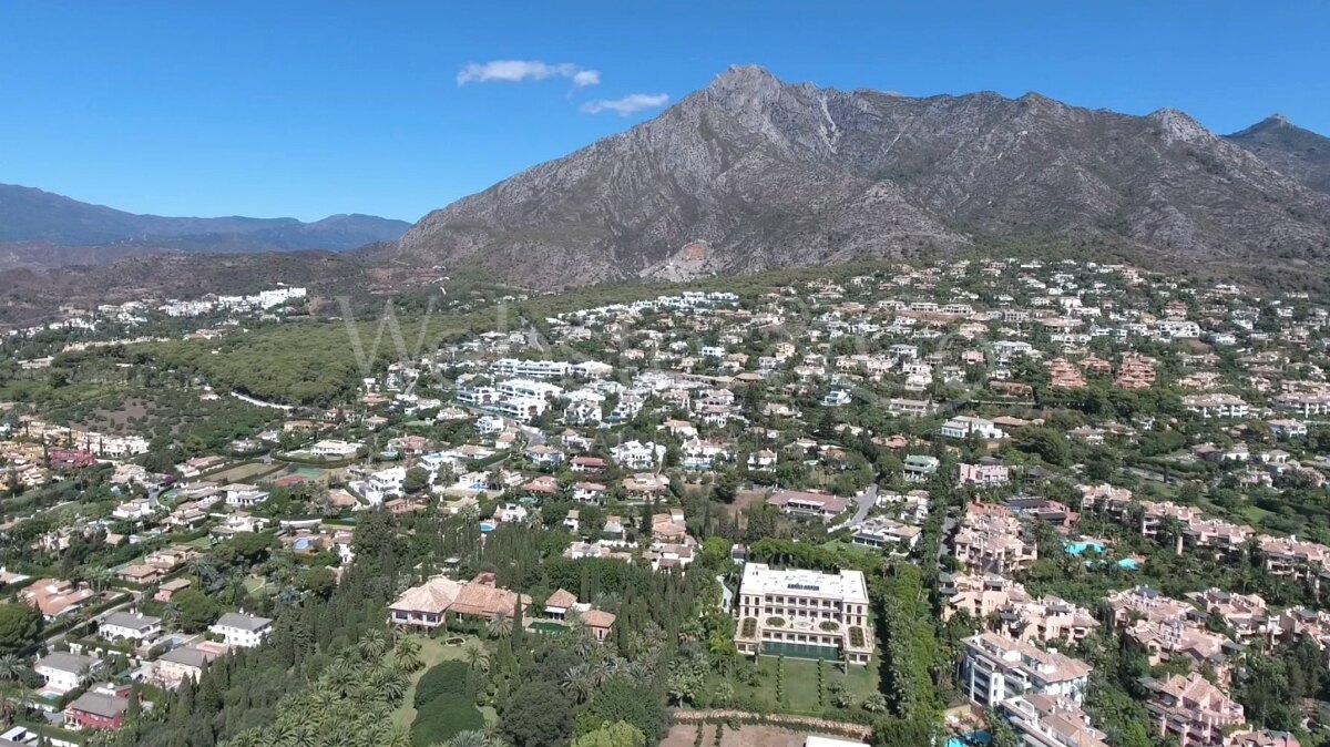 Plot with Spectacular Views in Marbella Golden Mile