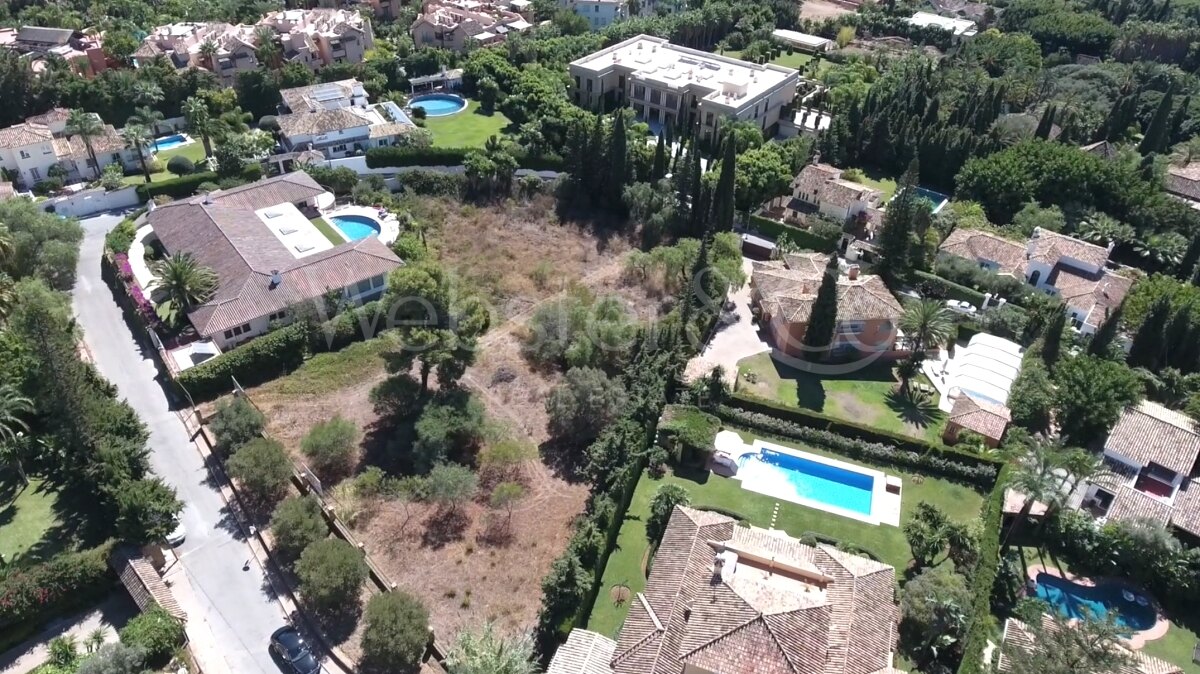 Plot with Spectacular Views in Marbella Golden Mile