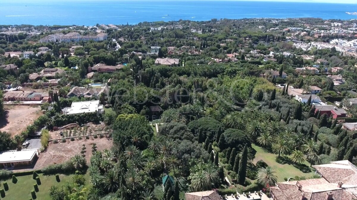 Plot with Spectacular Views in Marbella Golden Mile