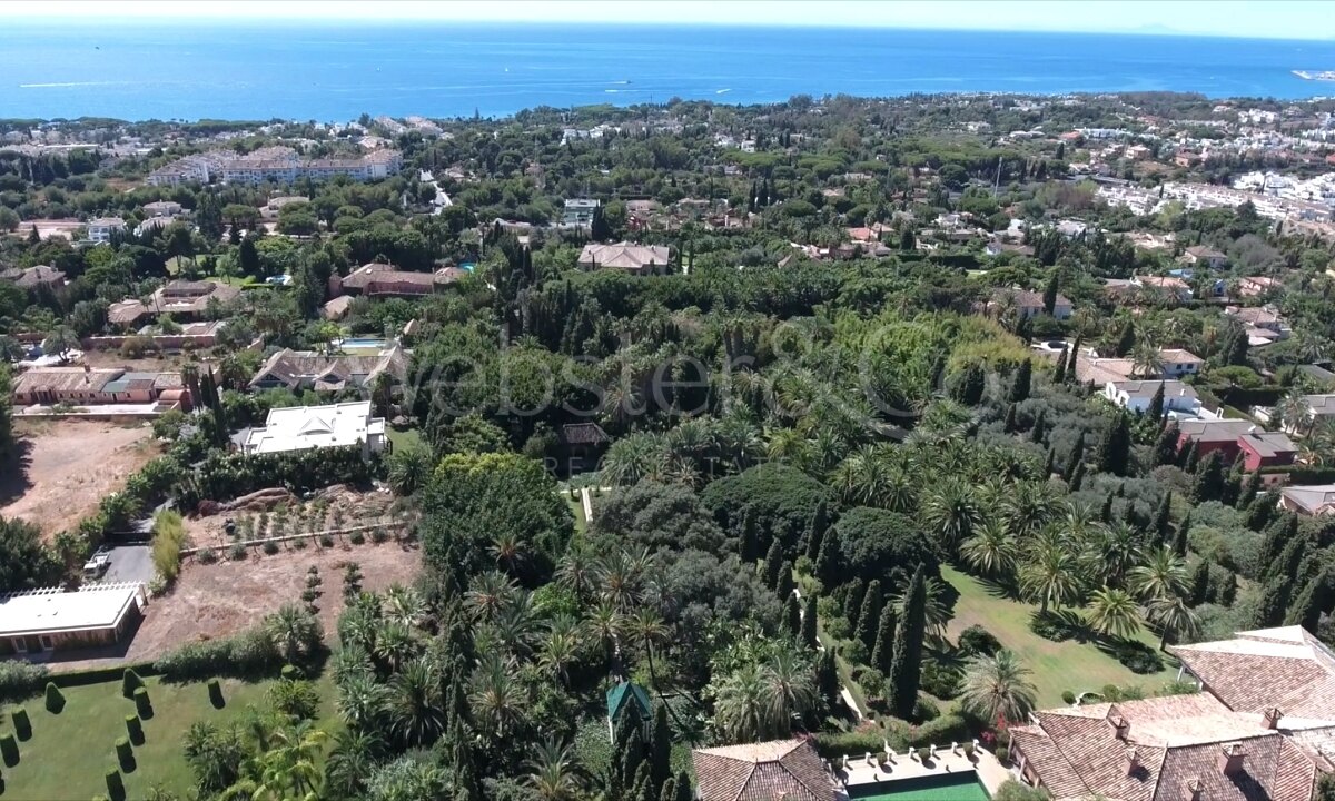 Parcela Espectacular en la Milla de Oro, Marbella