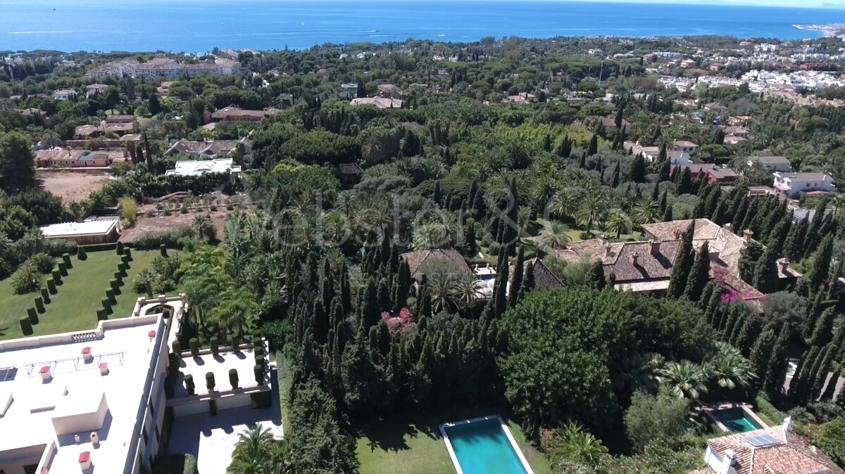 Plot with Spectacular Views in Marbella Golden Mile
