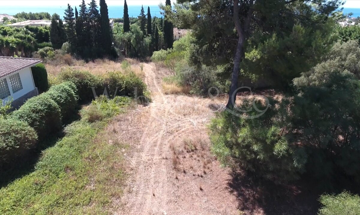 Parcela Espectacular en la Milla de Oro, Marbella