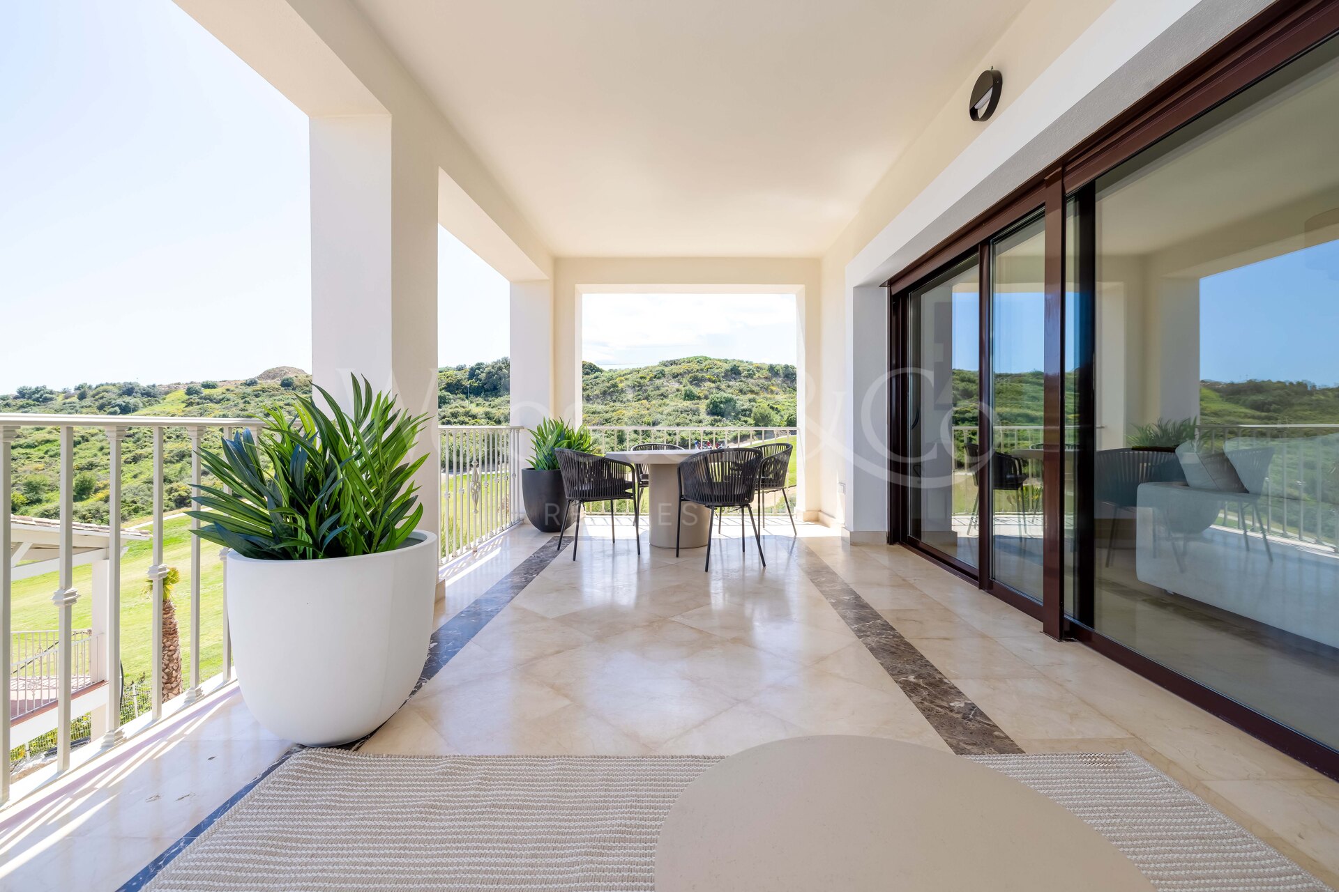 Altoasis Residences - Viviendas Exquisitas en Estepona
