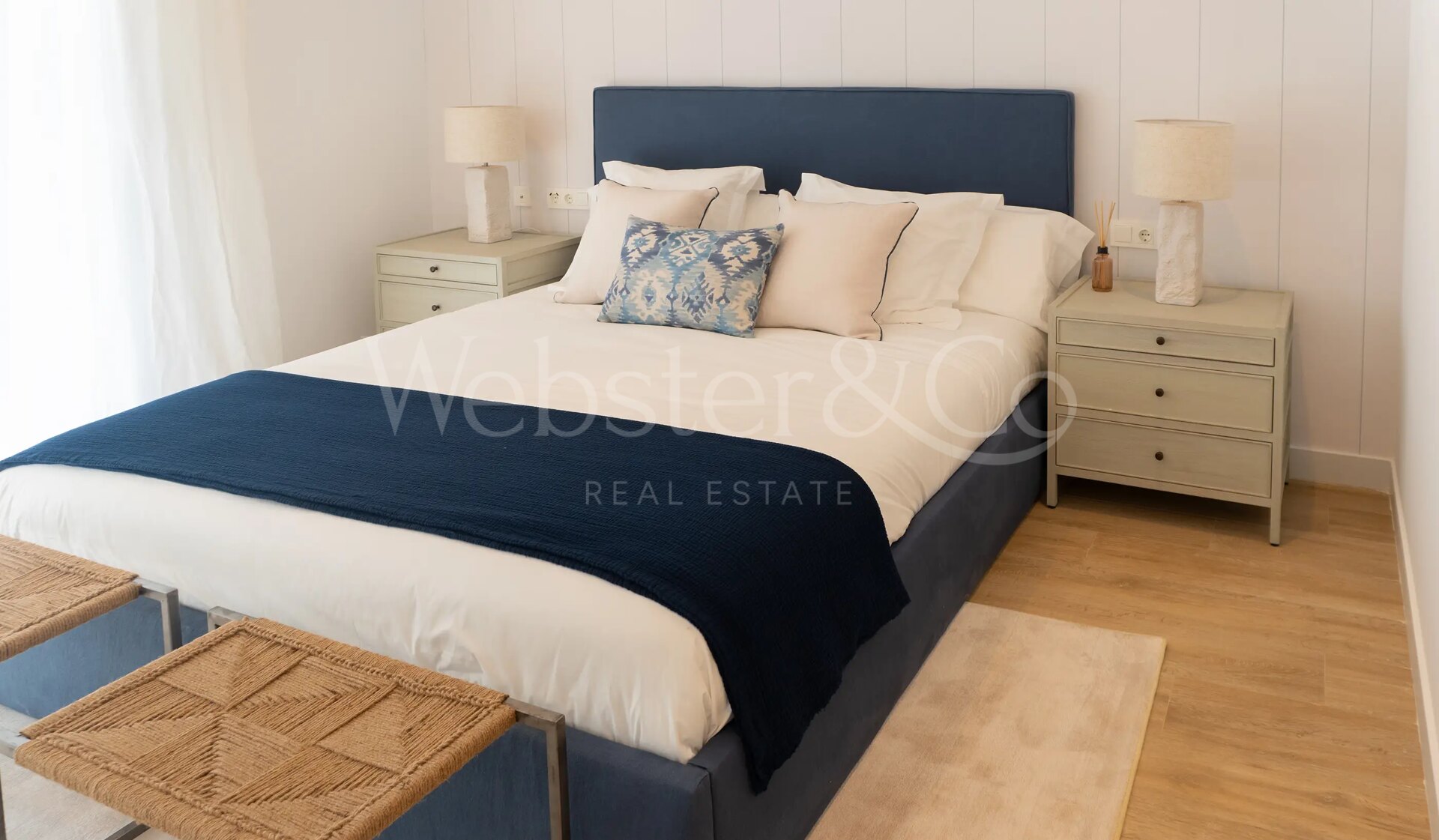 Alcazaba Lagoon IV – Estilo en Casares