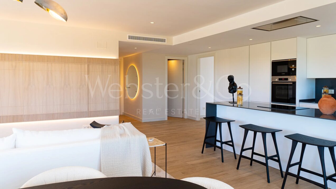 Alcazaba Lagoon IV – Estilo en Casares