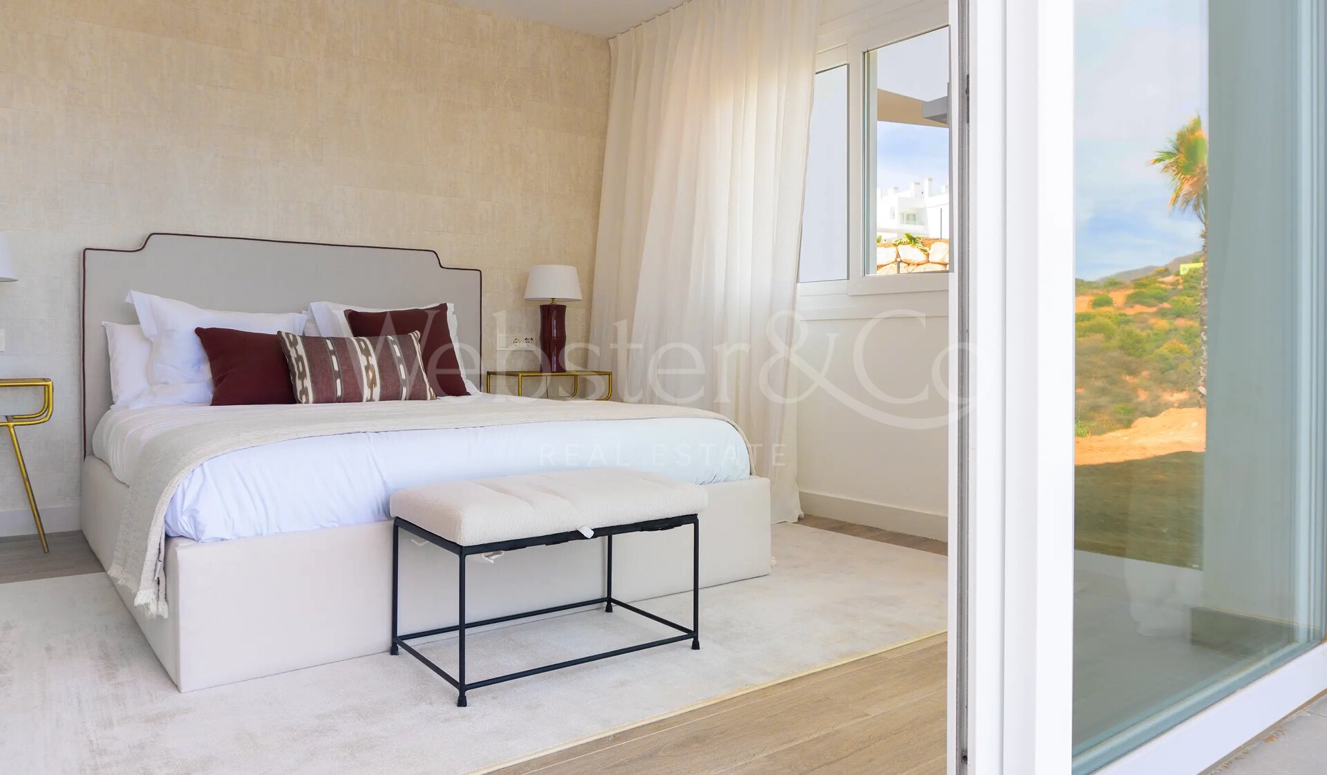 Alcazaba Lagoon IV – Estilo en Casares