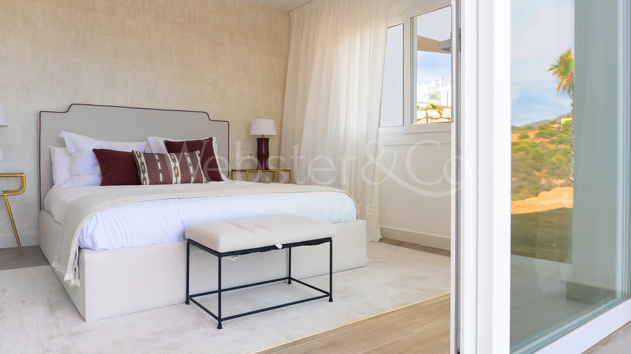 Alcazaba Lagoon IV – Estilo en Casares