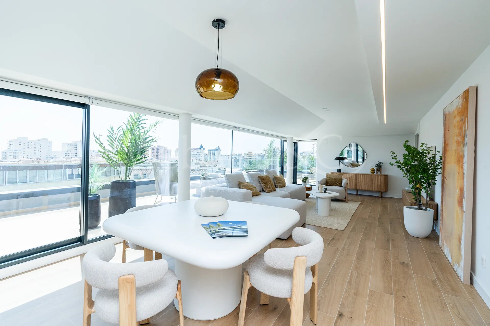 Edificio España - Modern Apartments in Fuengirola