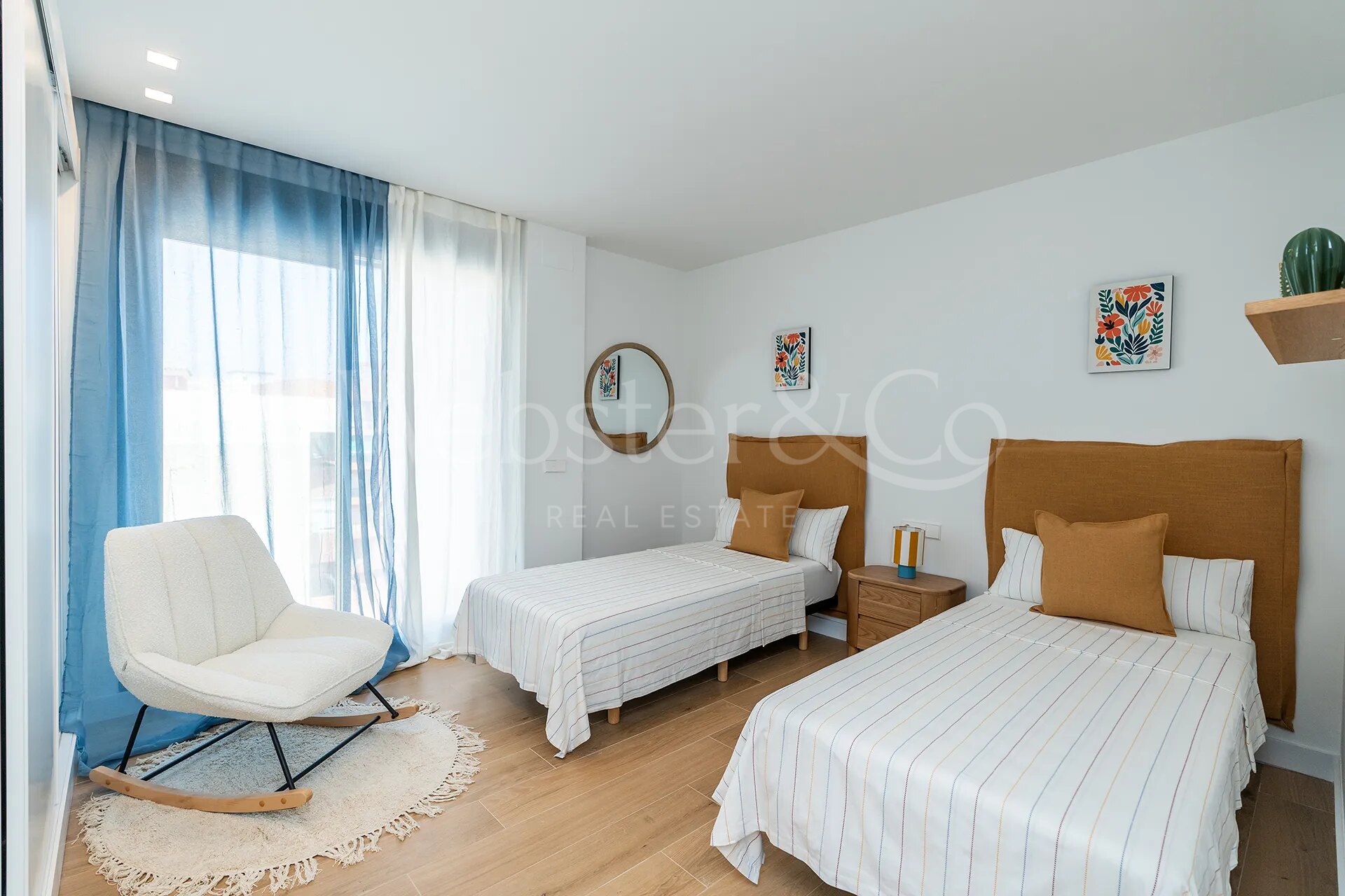 Edificio España - Modern Apartments in Fuengirola