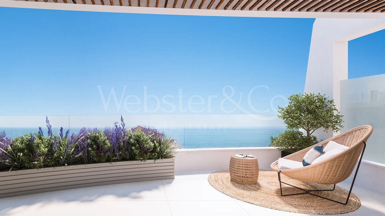 Marina Golden Bay - Modern Seaside Apartments