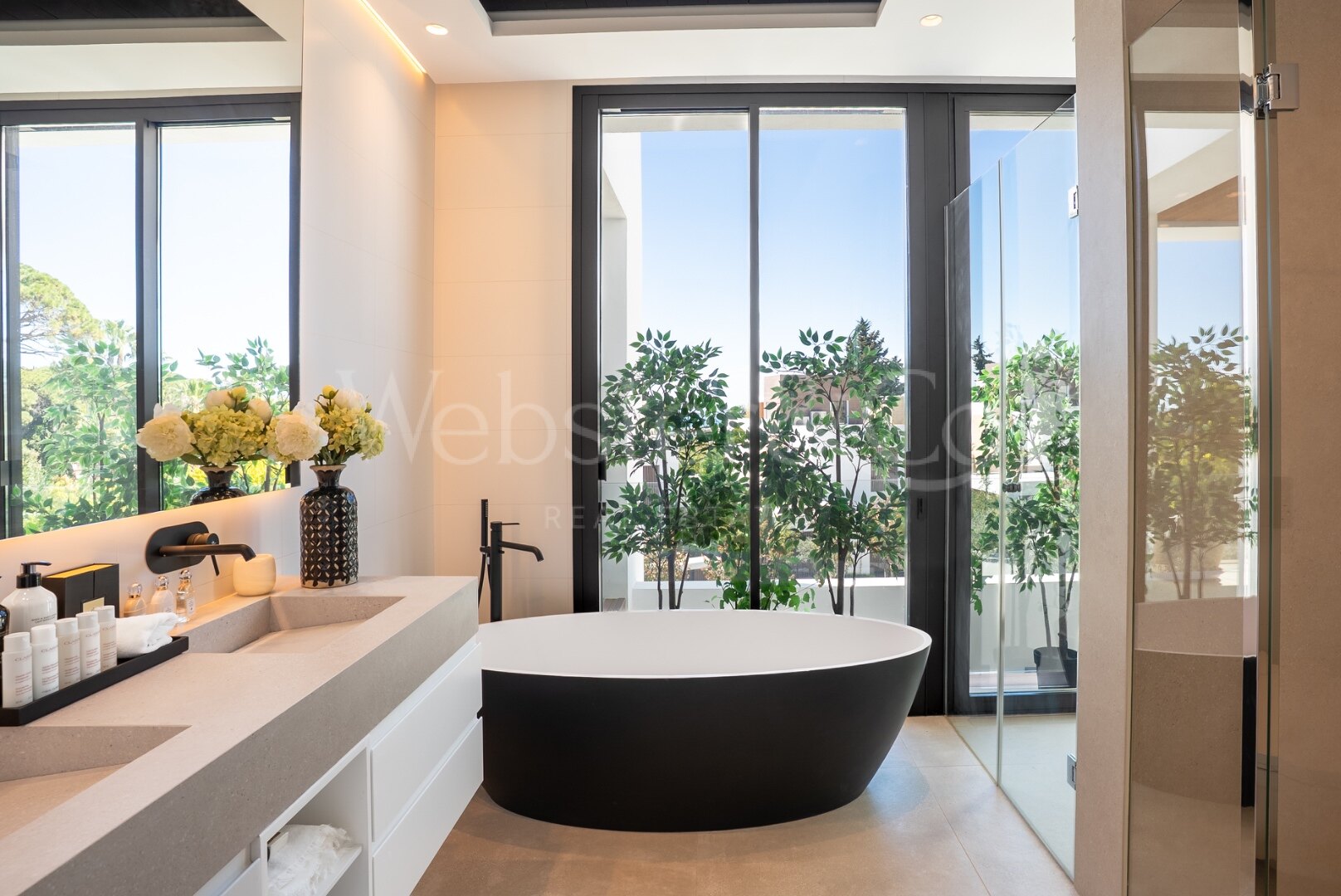 Villa Romero - Golden Mile Modernity