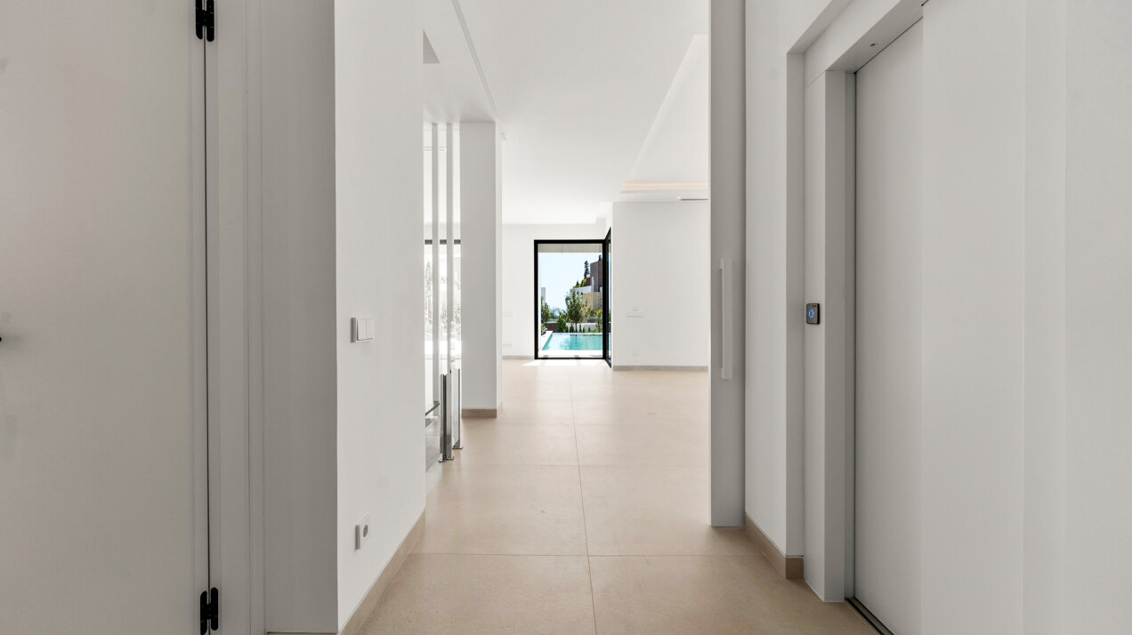 Sleek, chic and modern 4 bedroom villa nestled within prestigious community on Marbella Golden Mile