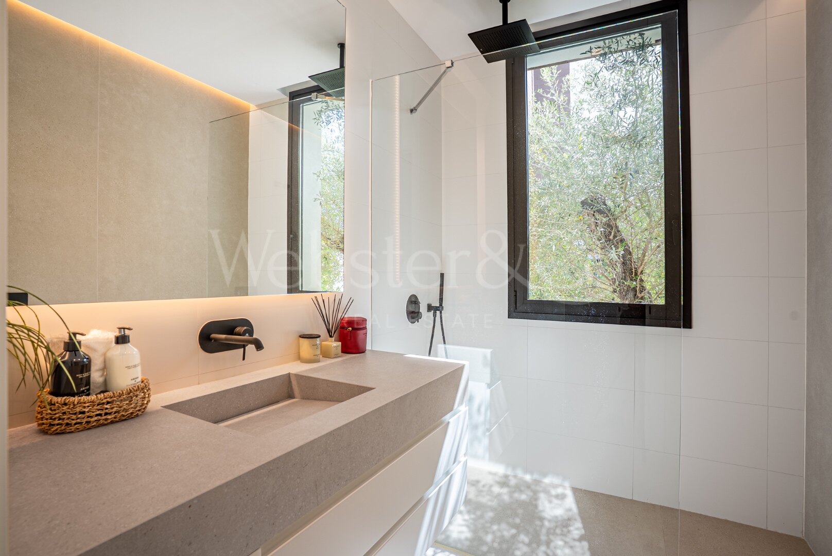 Villa Romero - Golden Mile Modernity