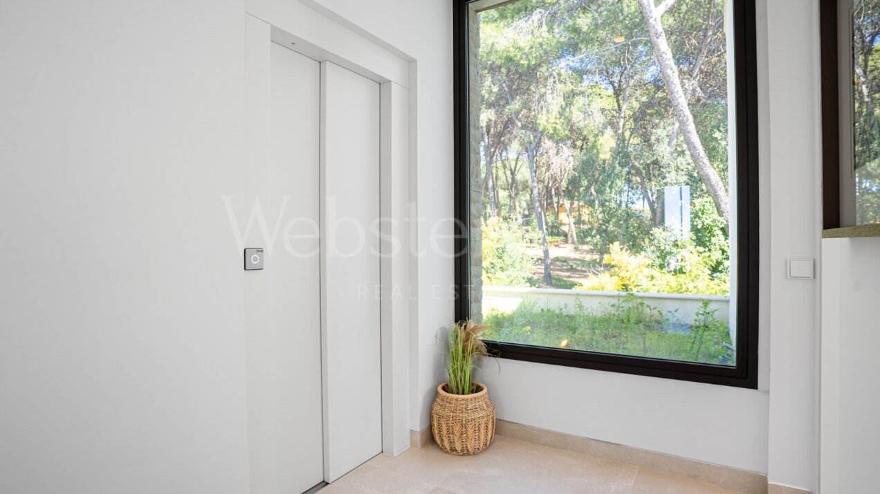 Villa Romero - Modernidad en la Milla de Oro