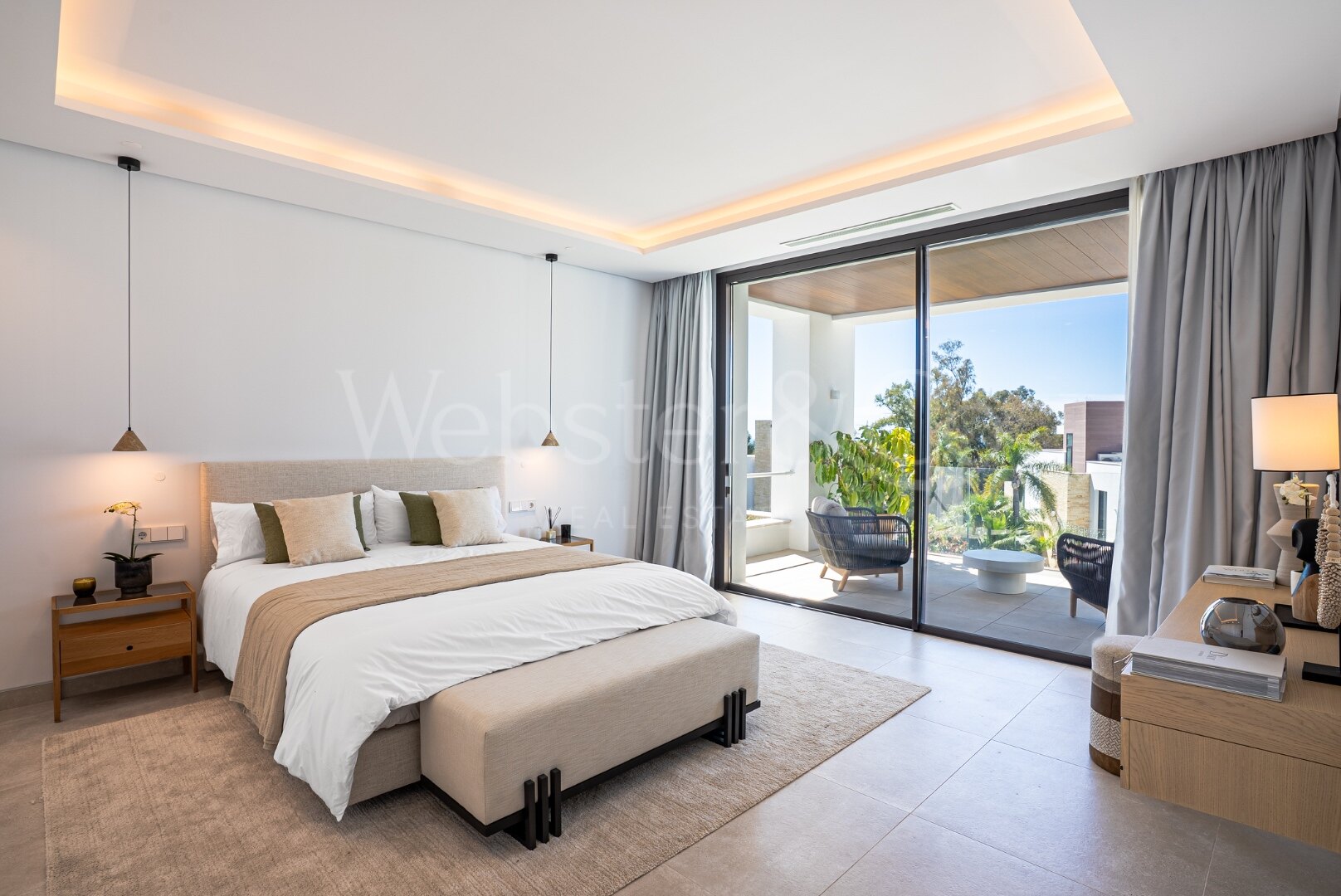 Villa Romero - Golden Mile Modernity