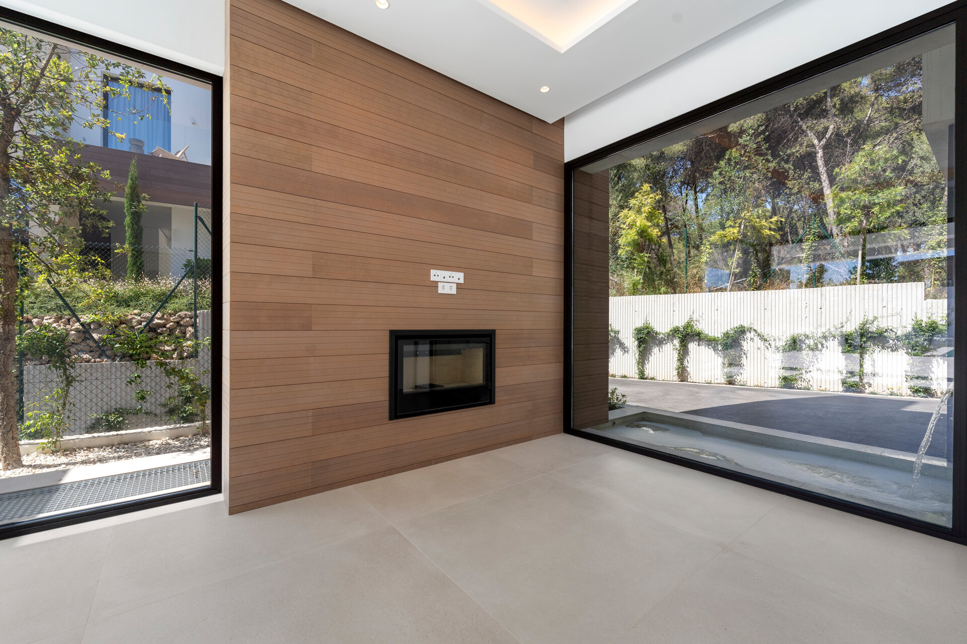 Sleek, chic and modern 4 bedroom villa nestled within prestigious community on Marbella Golden Mile