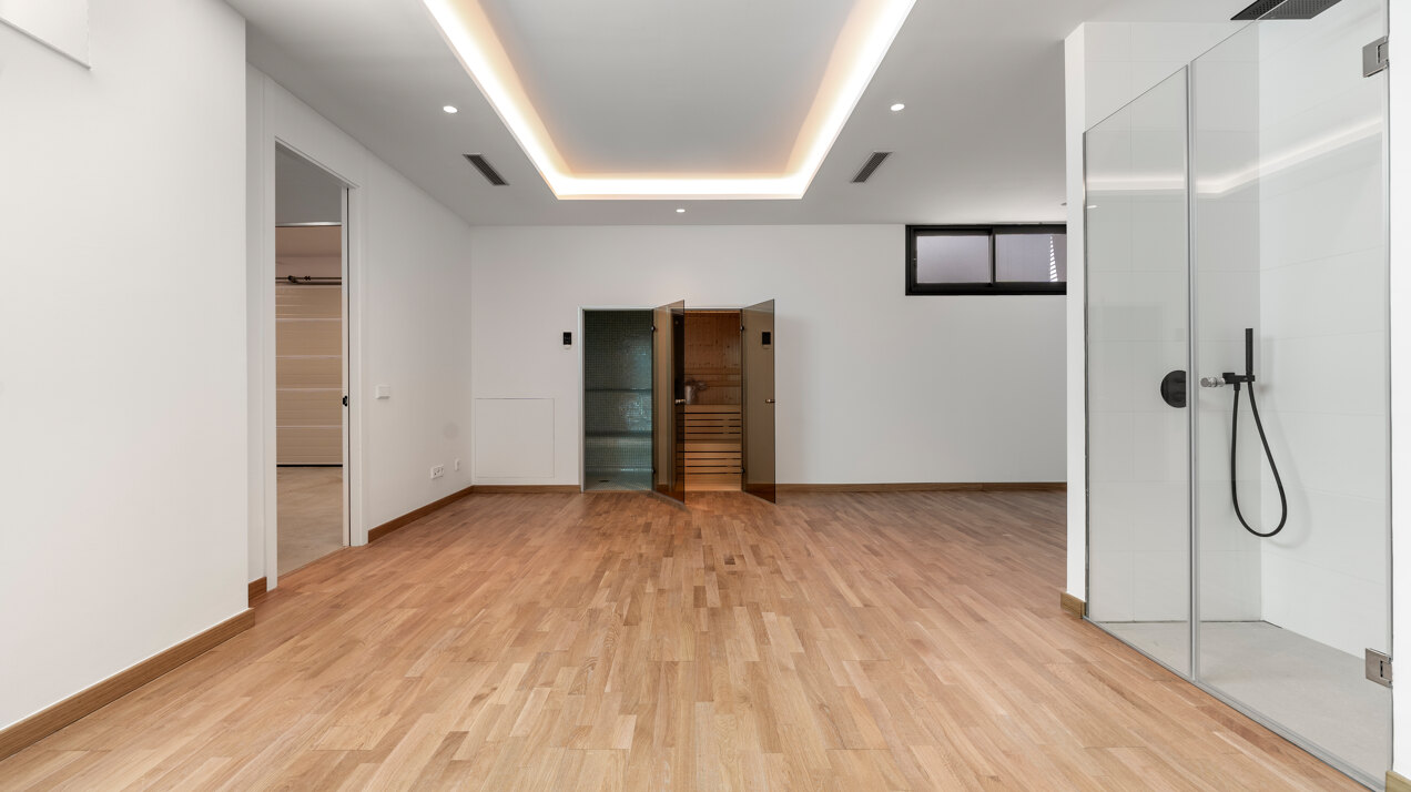 Sleek, chic and modern 4 bedroom villa nestled within prestigious community on Marbella Golden Mile