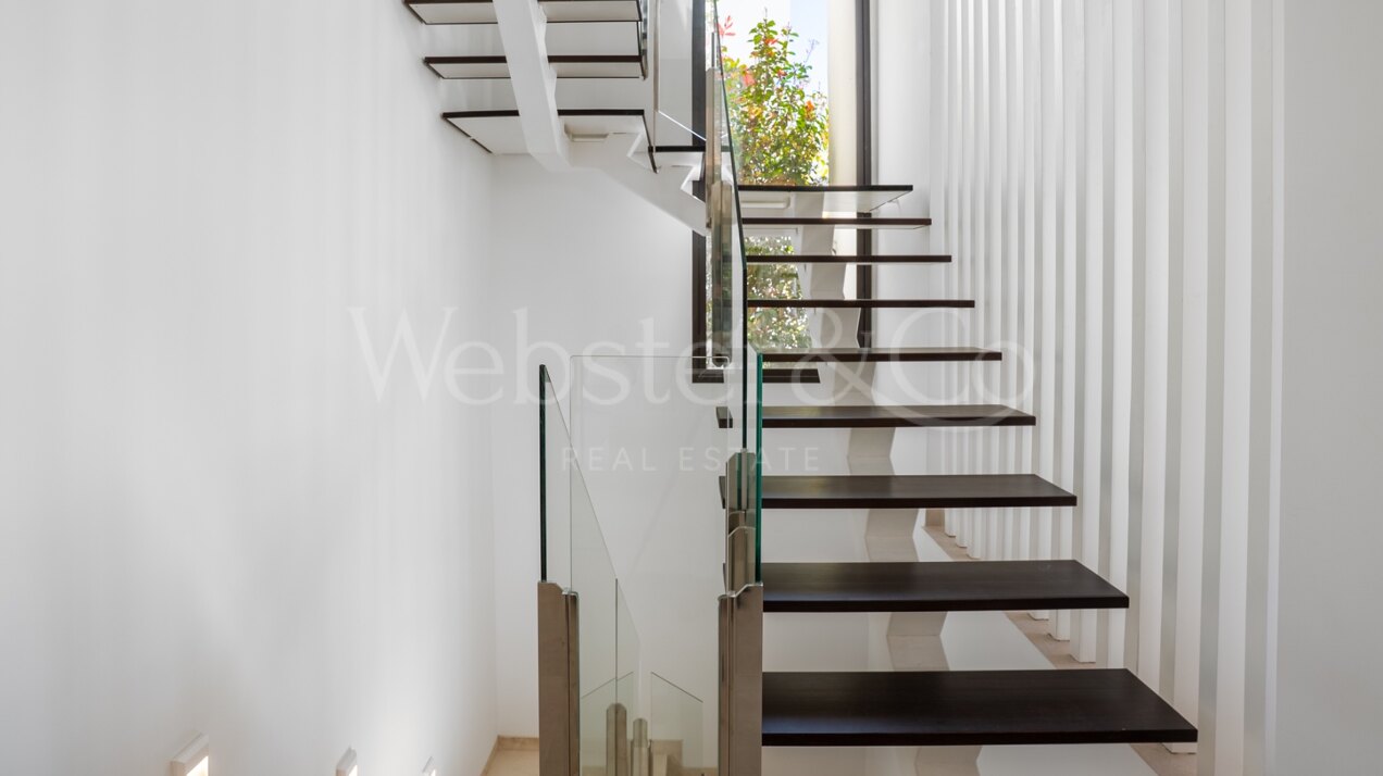 Villa Romero - Modernidad en la Milla de Oro