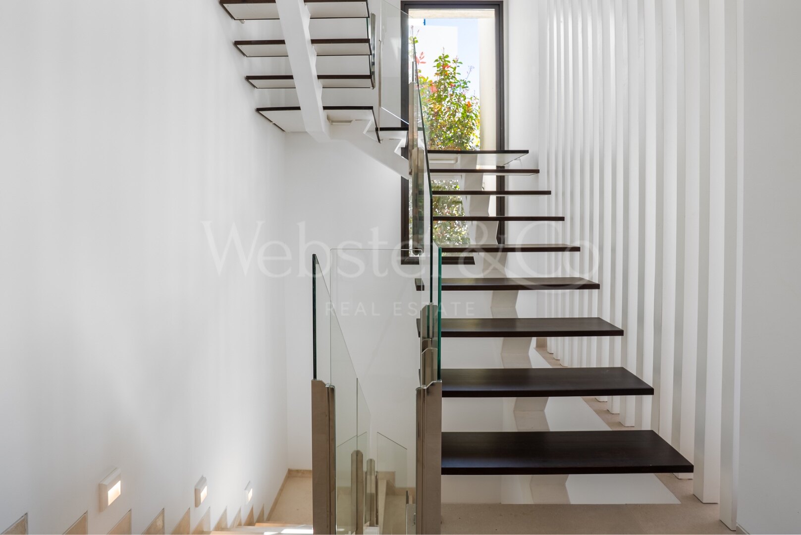 Villa Romero - Golden Mile Modernity