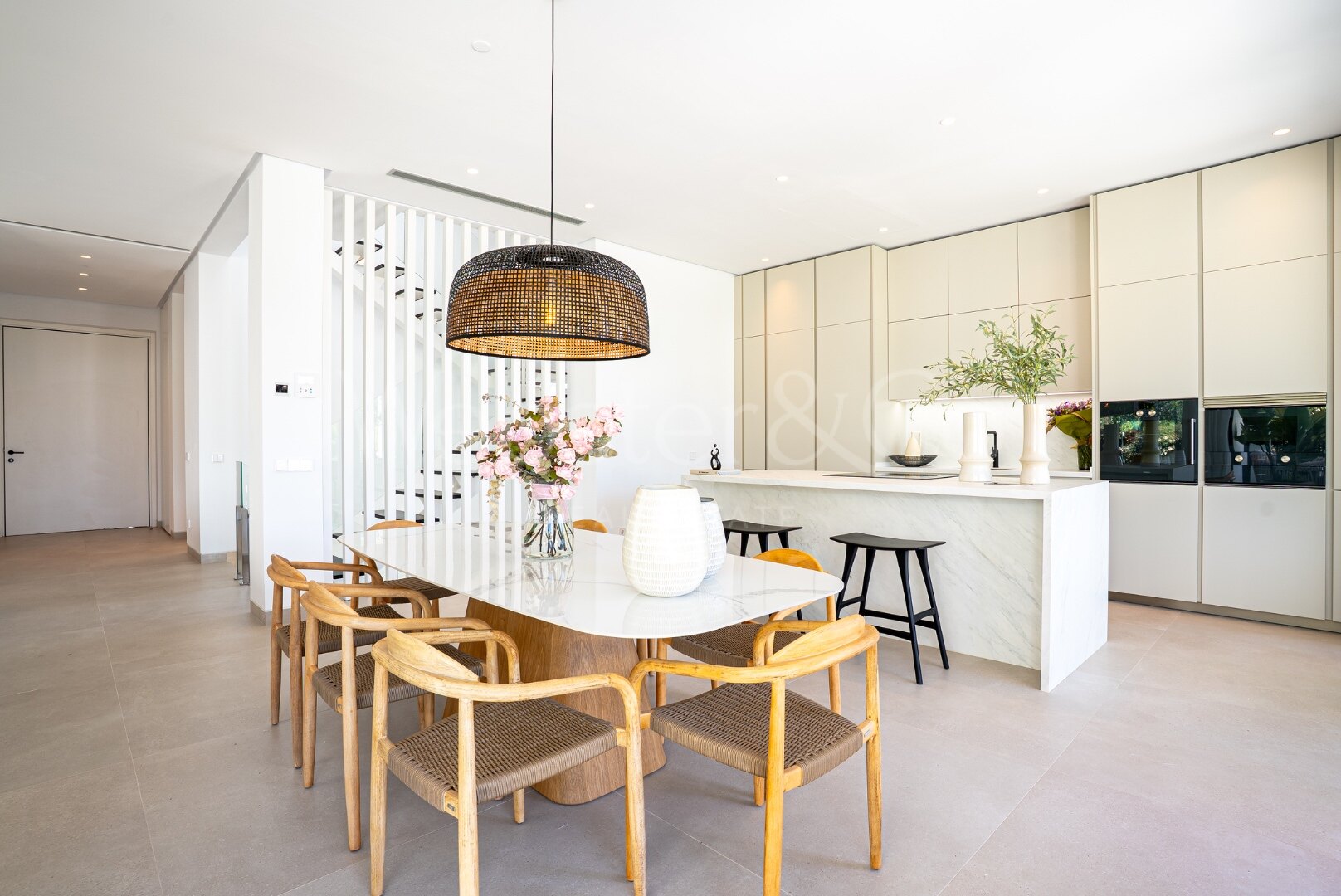 Villa Romero - Golden Mile Modernity