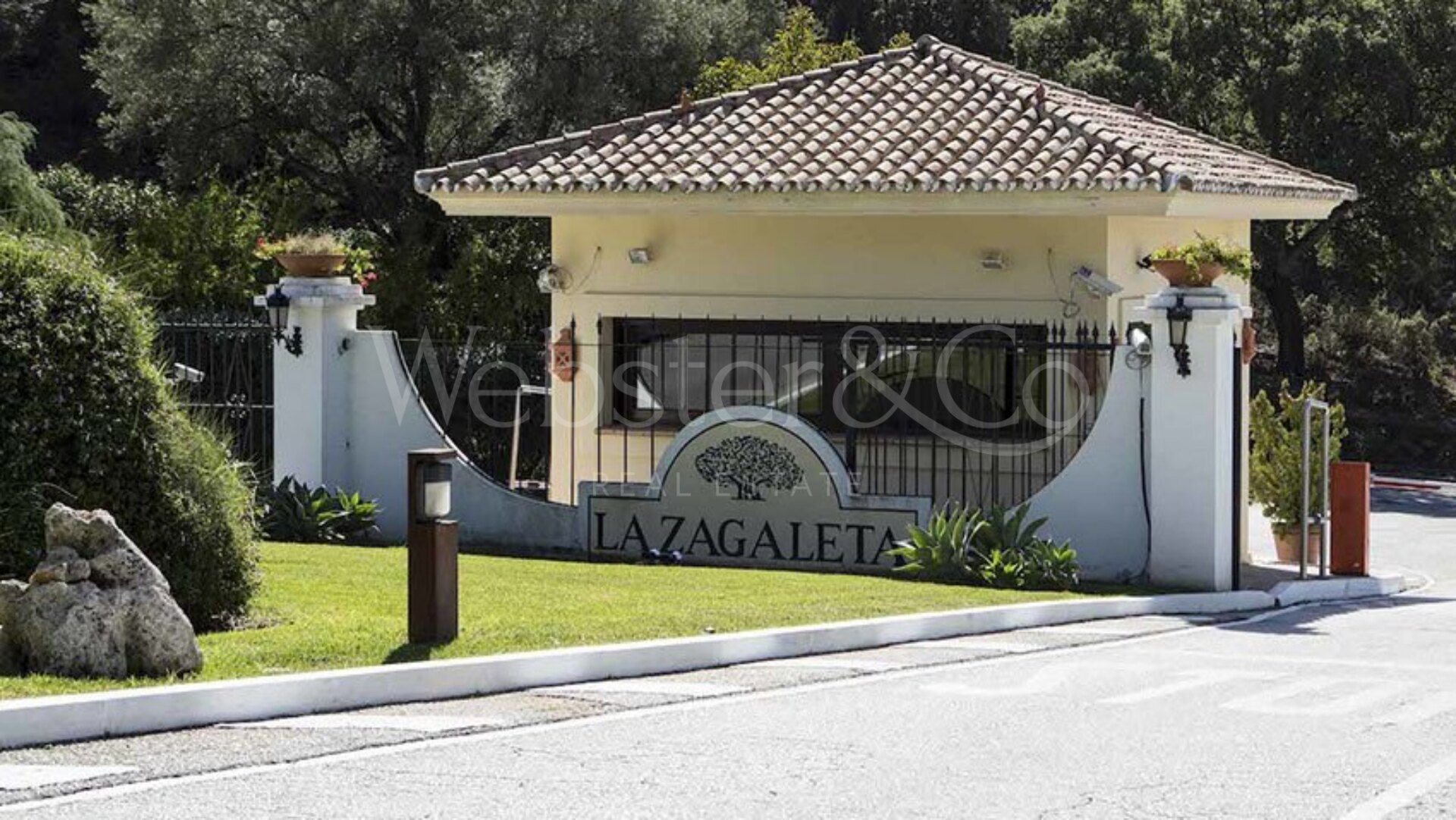 Villa Olivia - Sea Views in La Zagaleta