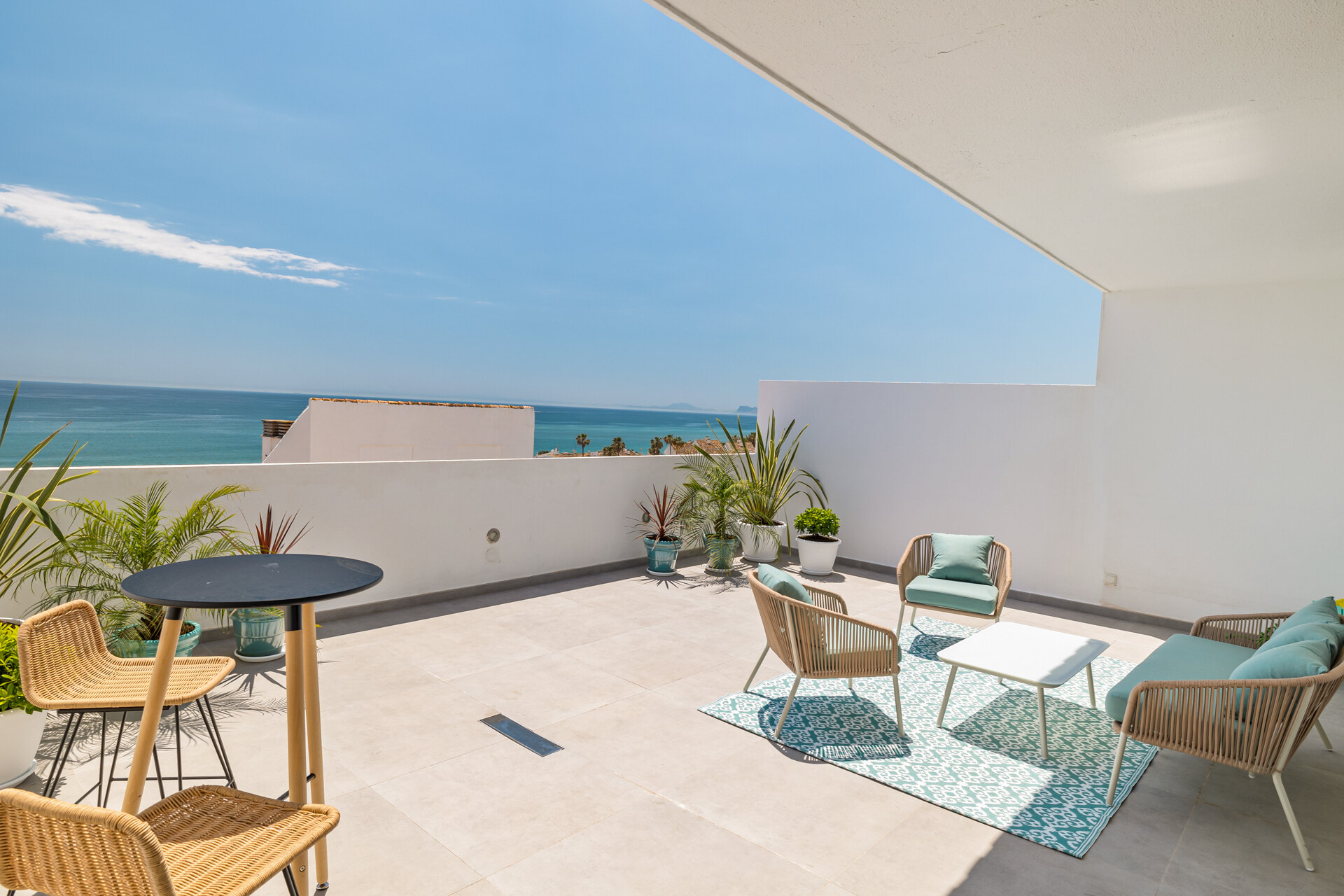 Duplex Penthouse for sale in Bahia Dorada, Estepona West