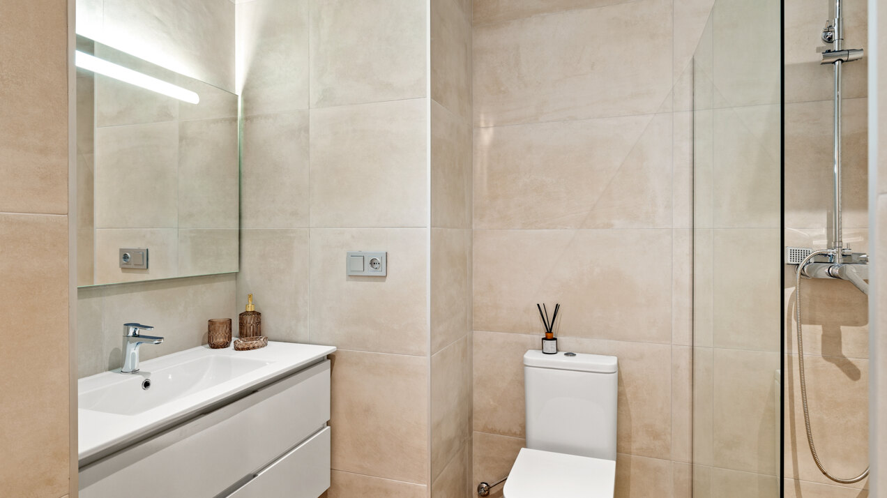 Duplex Penthouse for sale in Bahia Dorada, Estepona West