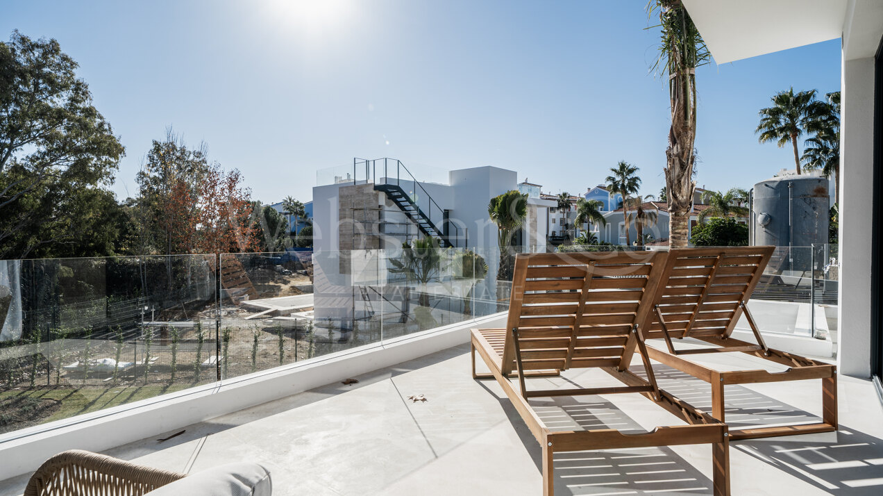 Villa Los Olivos - Exclusivity in El Campanario