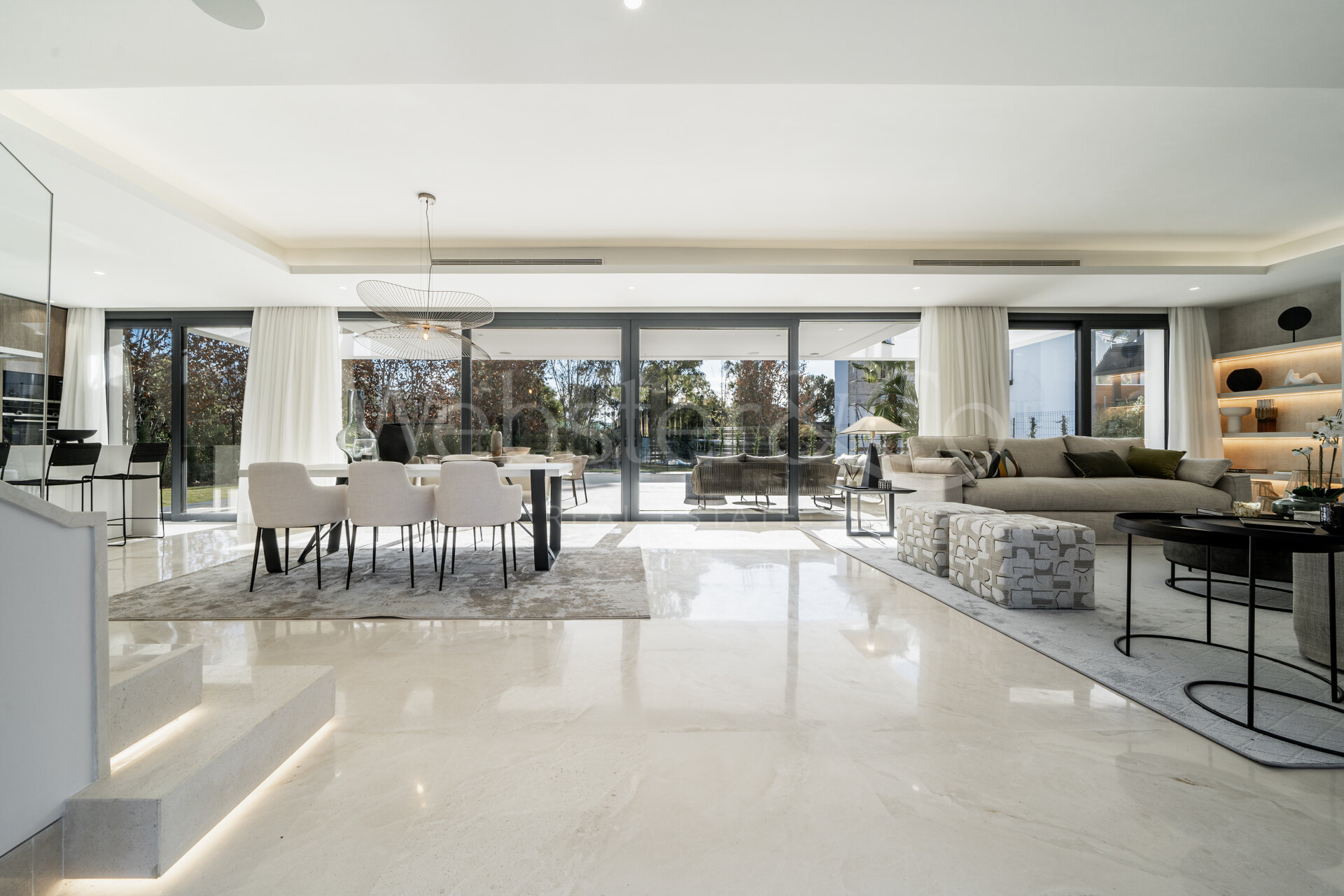 Villa Los Olivos - Exclusivity in El Campanario